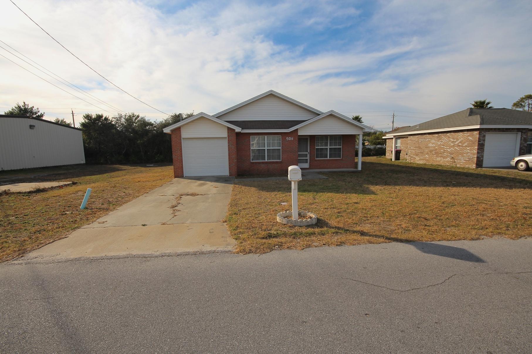 Hutchinson's 2nd TO Bahama Beach - Residential