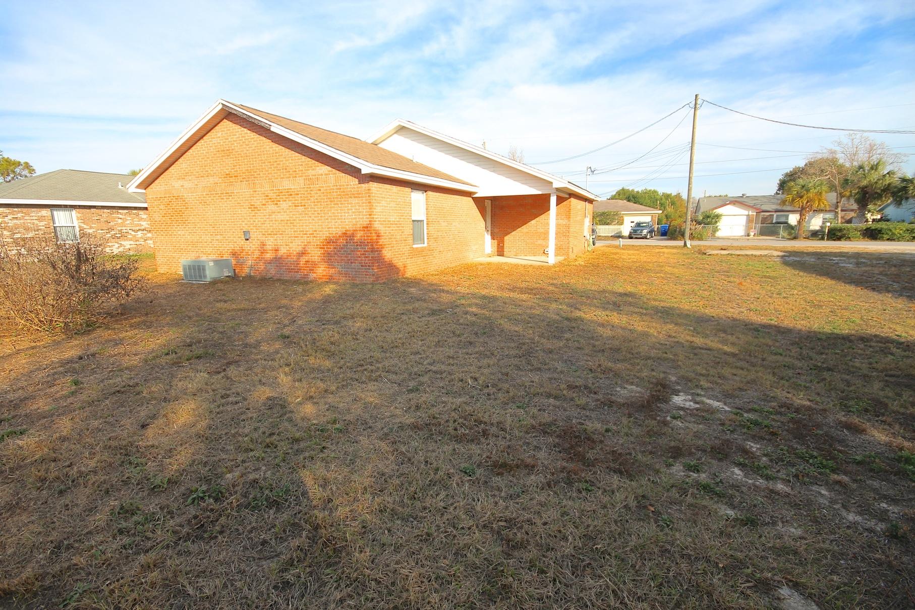 Hutchinson's 2nd TO Bahama Beach - Residential