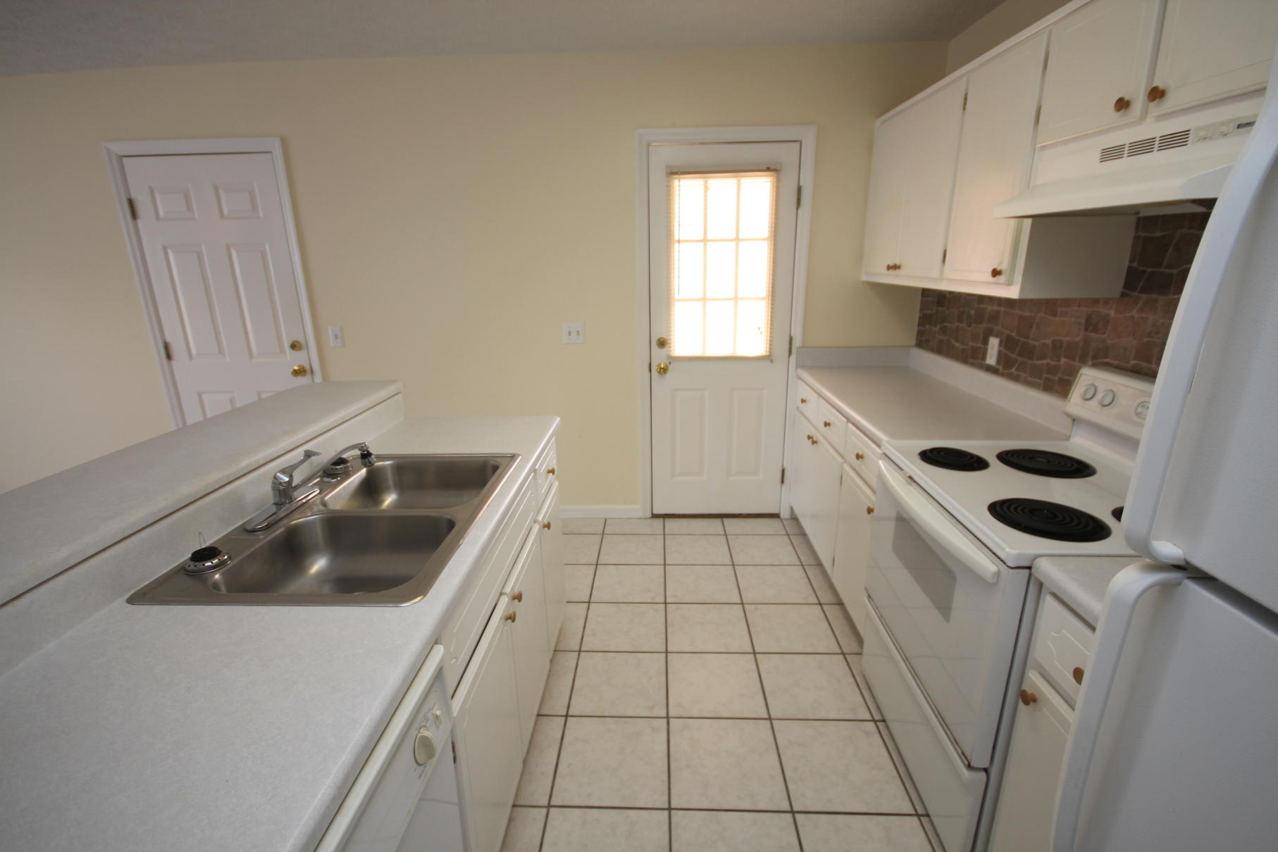 Hutchinson's 2nd TO Bahama Beach - Residential