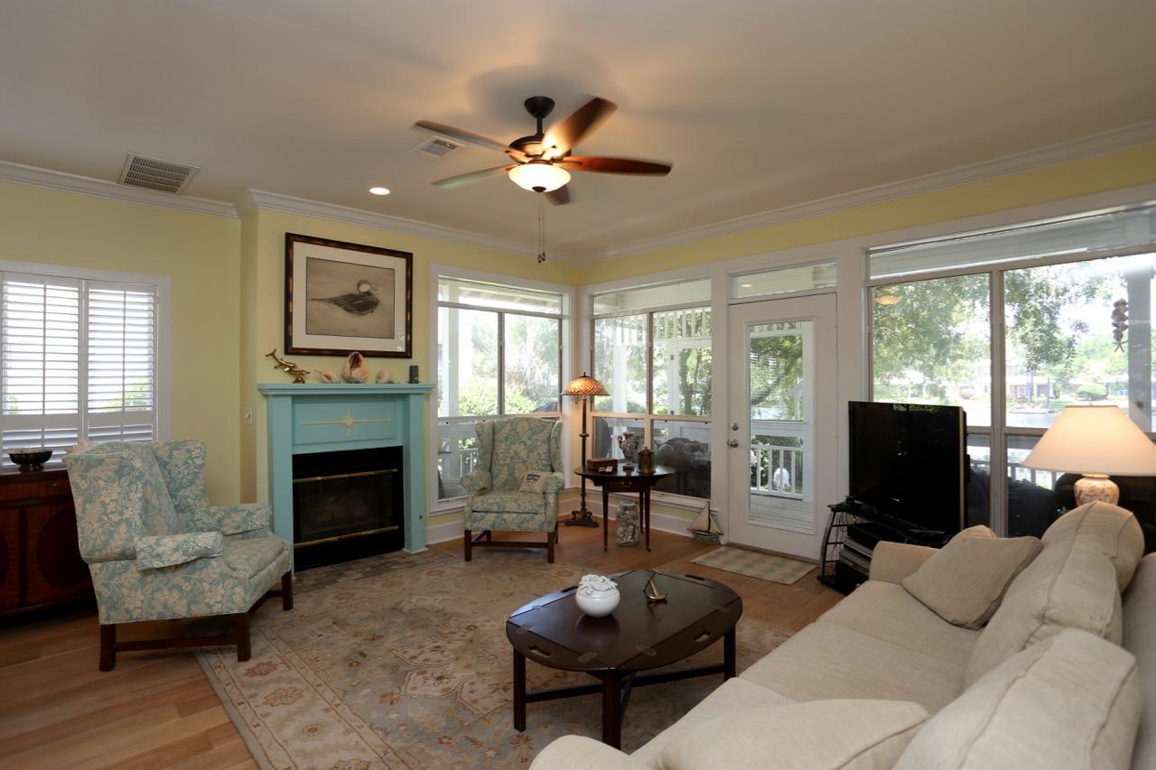 CRYSTAL LAKE AT SANDESTIN - Residential