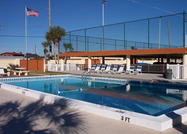 SURF DWELLER CONDO, - Residential