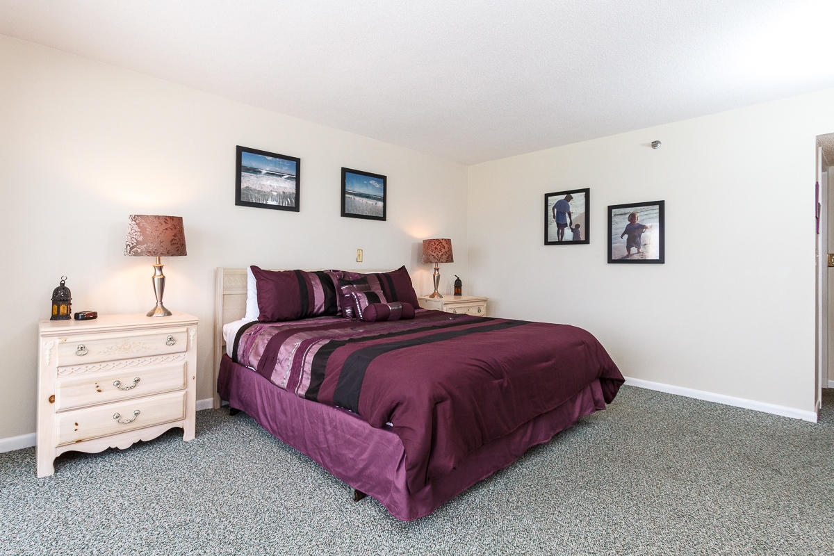 SURF DWELLER CONDO, - Residential