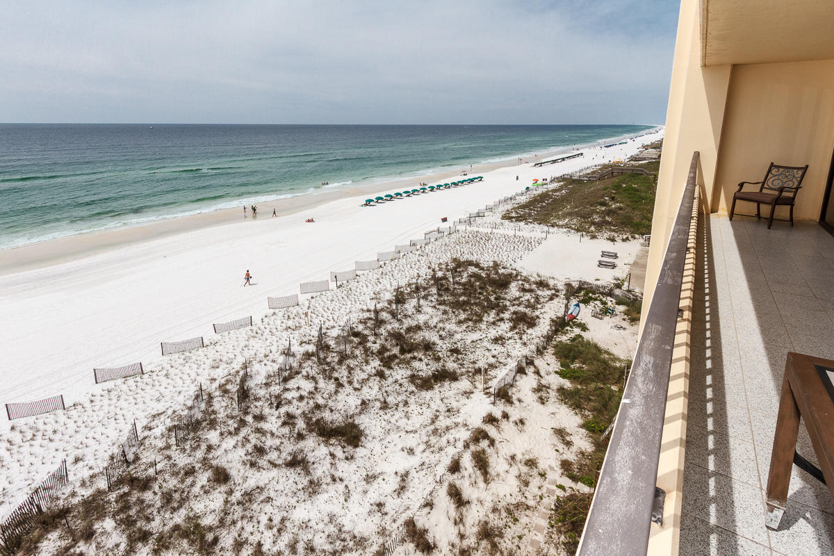 SURF DWELLER CONDO, - Residential