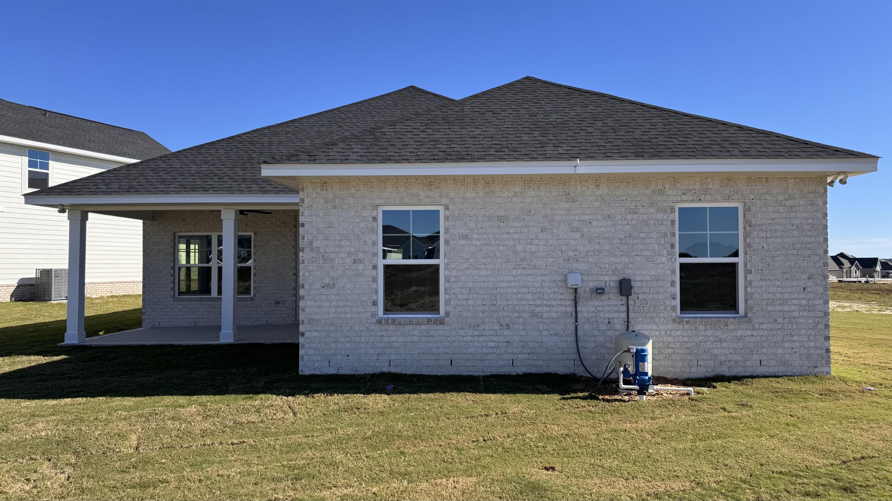 THE BLUFFS AT LAFAYETTE - Residential