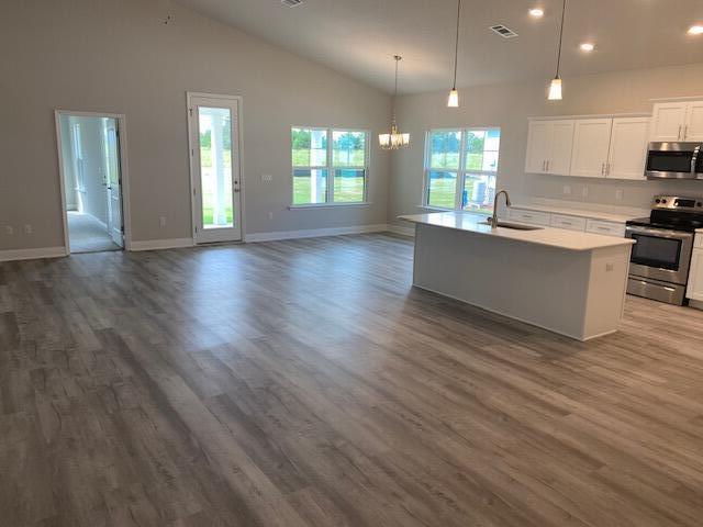 THE BLUFFS AT LAFAYETTE - Residential