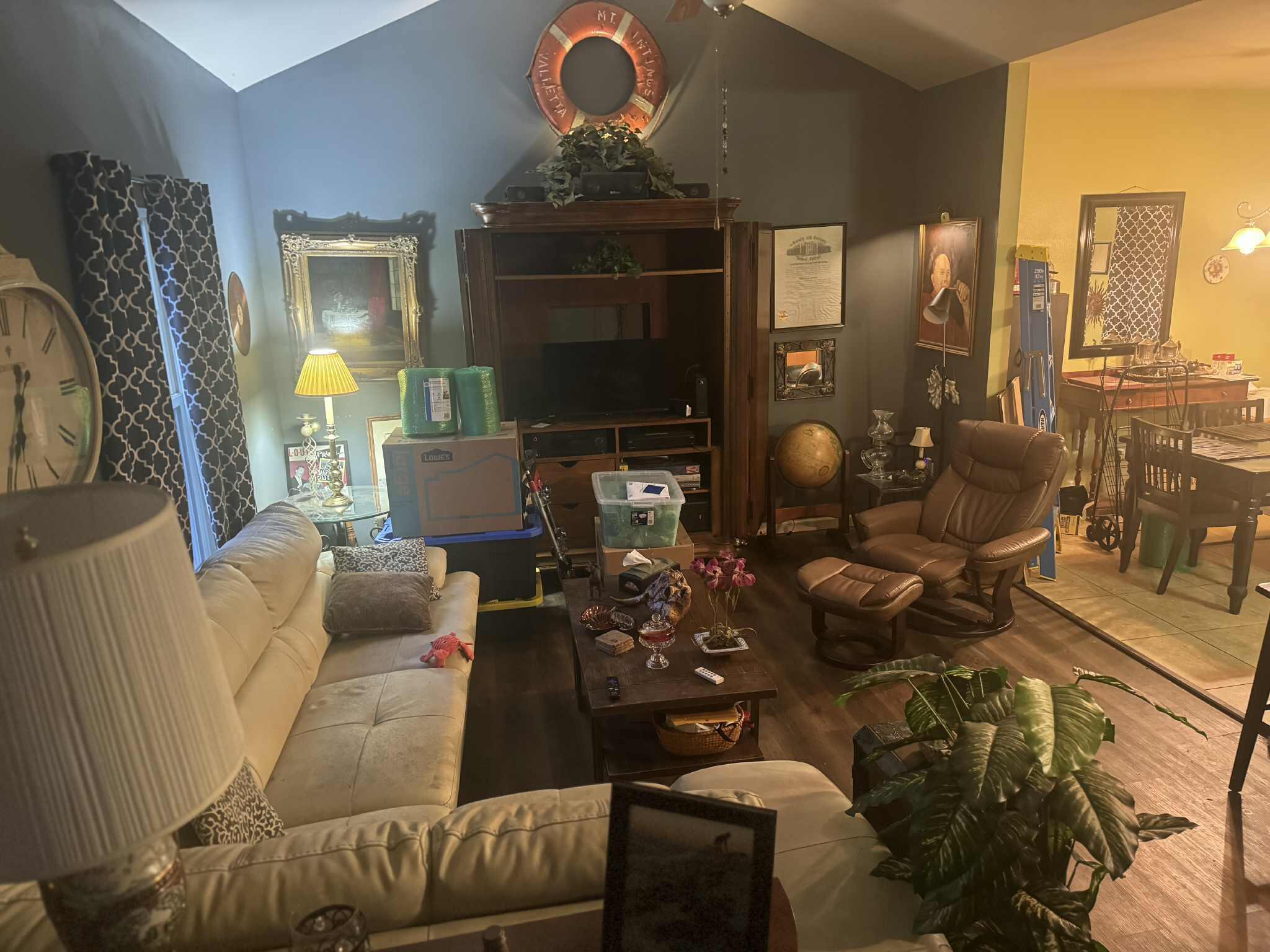 PINE TRACE - Residential