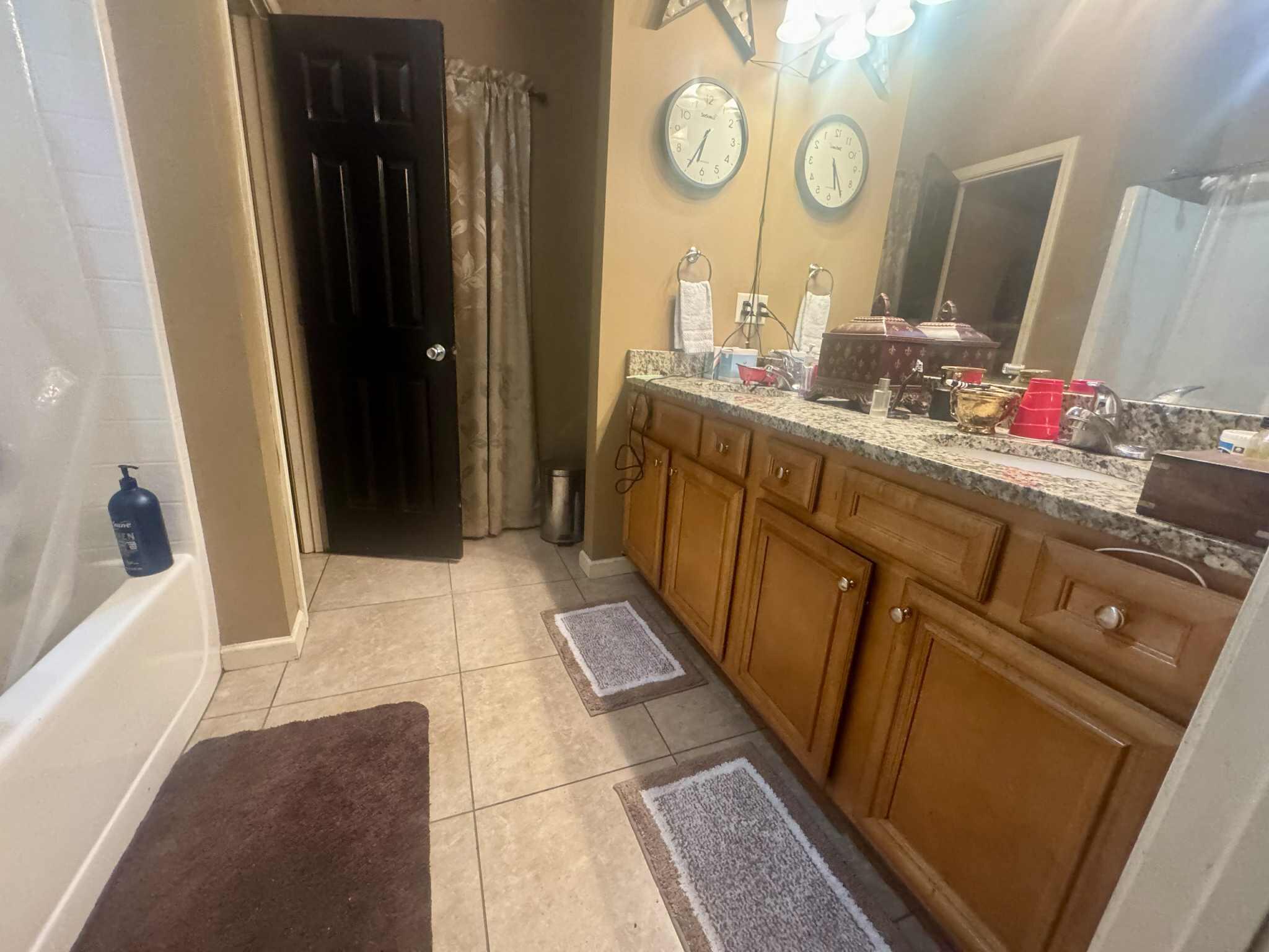 PINE TRACE - Residential