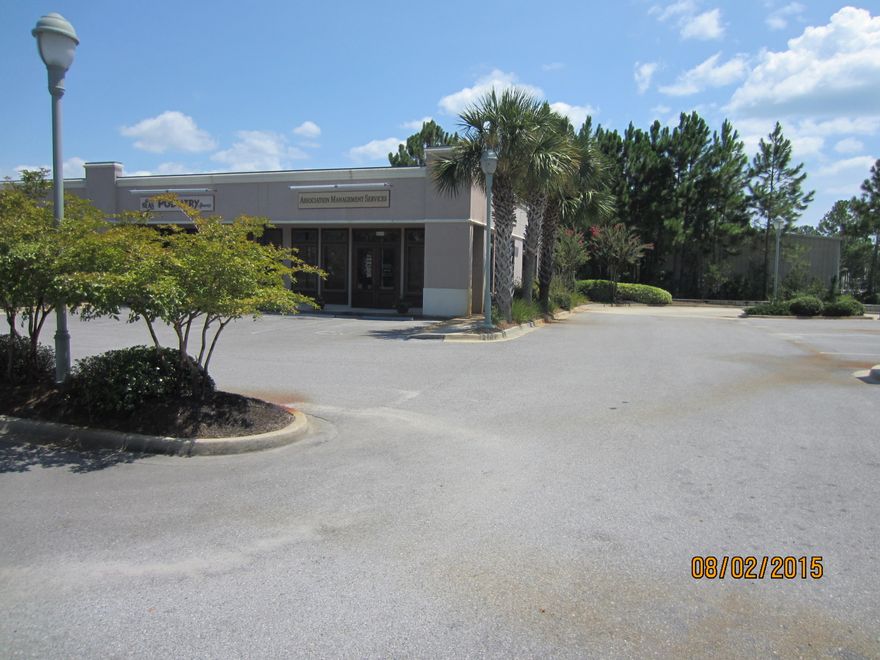 OWNER FINANCING - Waterside Business Center Unit #101 is the first unit as you enter the complex. It is the West end-cap and has signage to the West and North. Ten foot ceilings and eight foot doors give a very spacious feel. Quality build-out with six offices and tile floors throughout. Excellent location with easy access to 30A and the high growth area of Santa Rosa Beach. Current tenant has lease until December 31, 2018. Excellent investment for secure triple-net income.