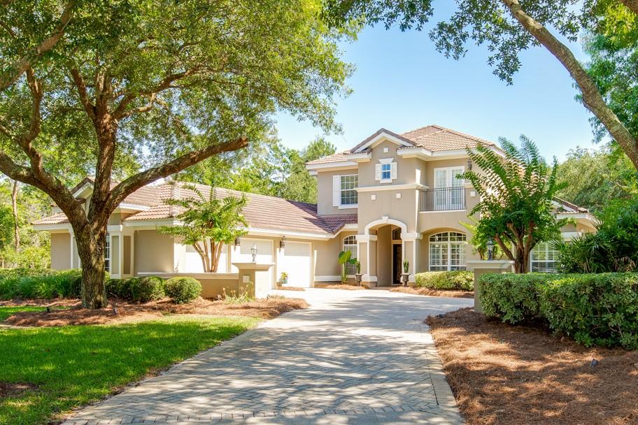 Seller has reduced price an additional $50,000 for quick close. Freshly painted interior throughout. Seize the opportunity now to own this finely crafted Arthur Rutenberg home perfectly positioned on a large gorgeous lot in prestigious Stonebridge. Please click on the photos, virtual tour, and visual walkthrough to discover the marvelous flow that leads tostunning, enclosed Lanai area surrounding a heated saltwater pool, complete with a Jet system for swimming laps. In addition, the air-conditioned sunroom is adjacent to the living area and pool. The enclosed lanai and lushly landscaped backyard enriches your outdoor enjoyment. Newly-installed hardwood floors adorn the living area, master bedroom and study area.