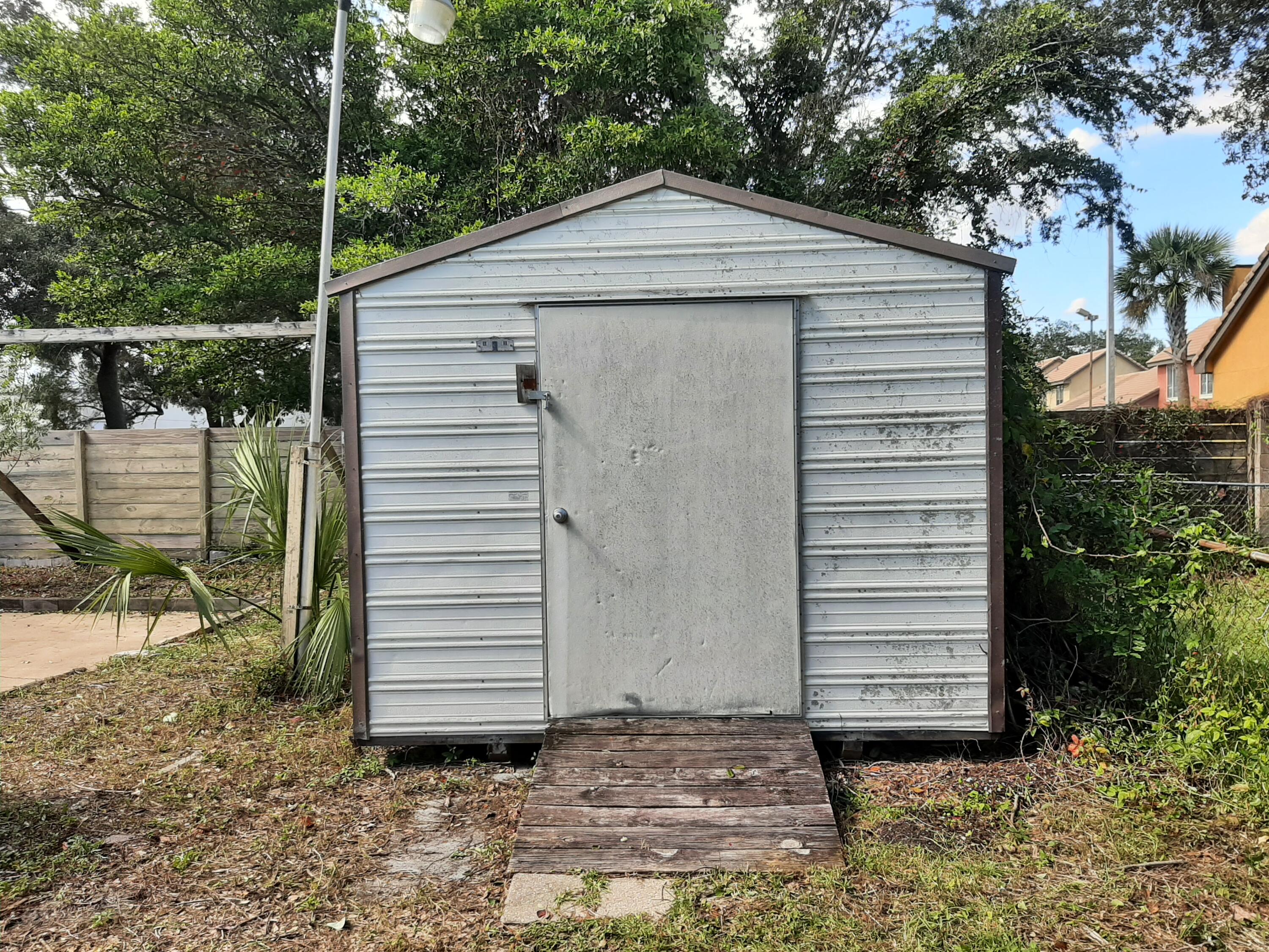 HOWARD S/D - Residential