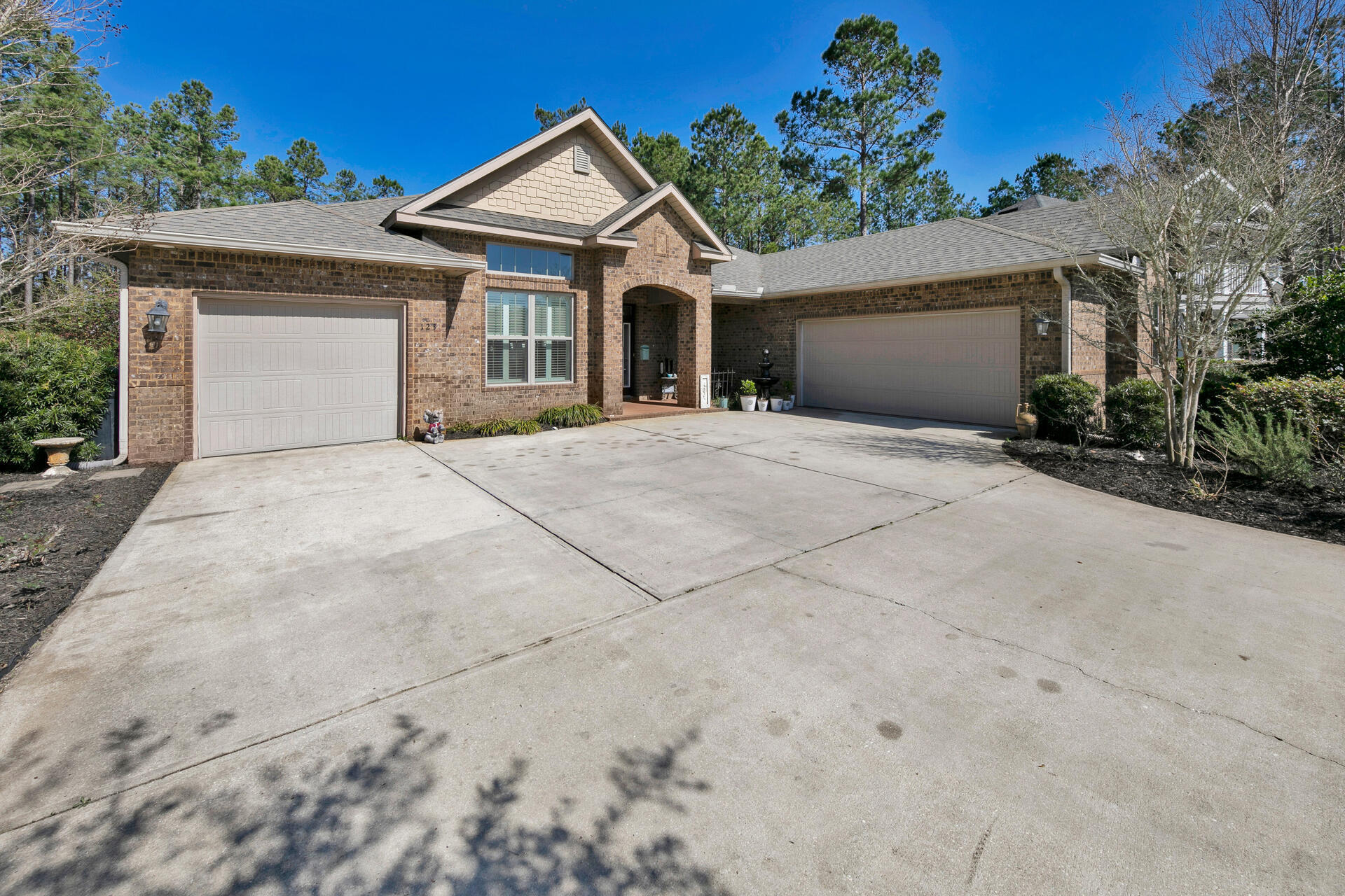 HAMMOCK BAY - Residential