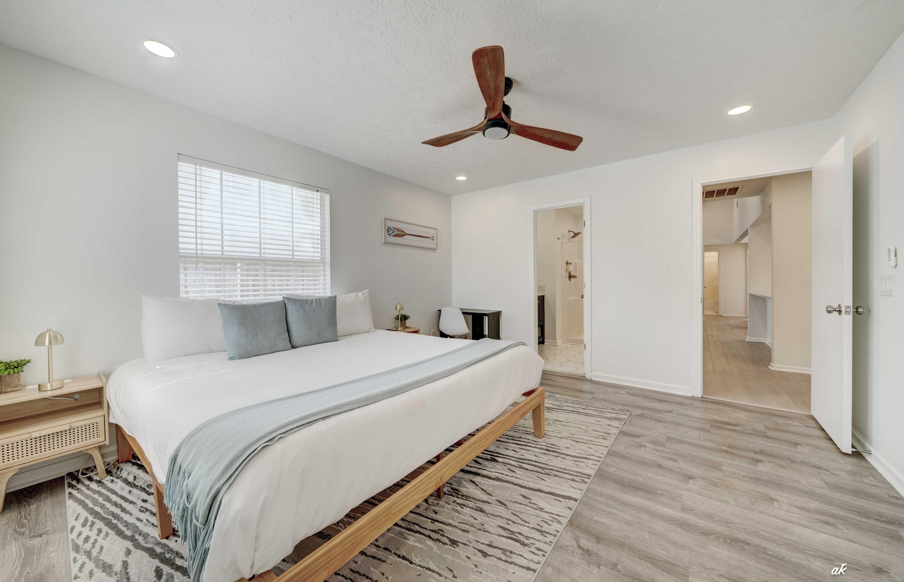 HOLIDAY BEACH UNIT 04 - Residential