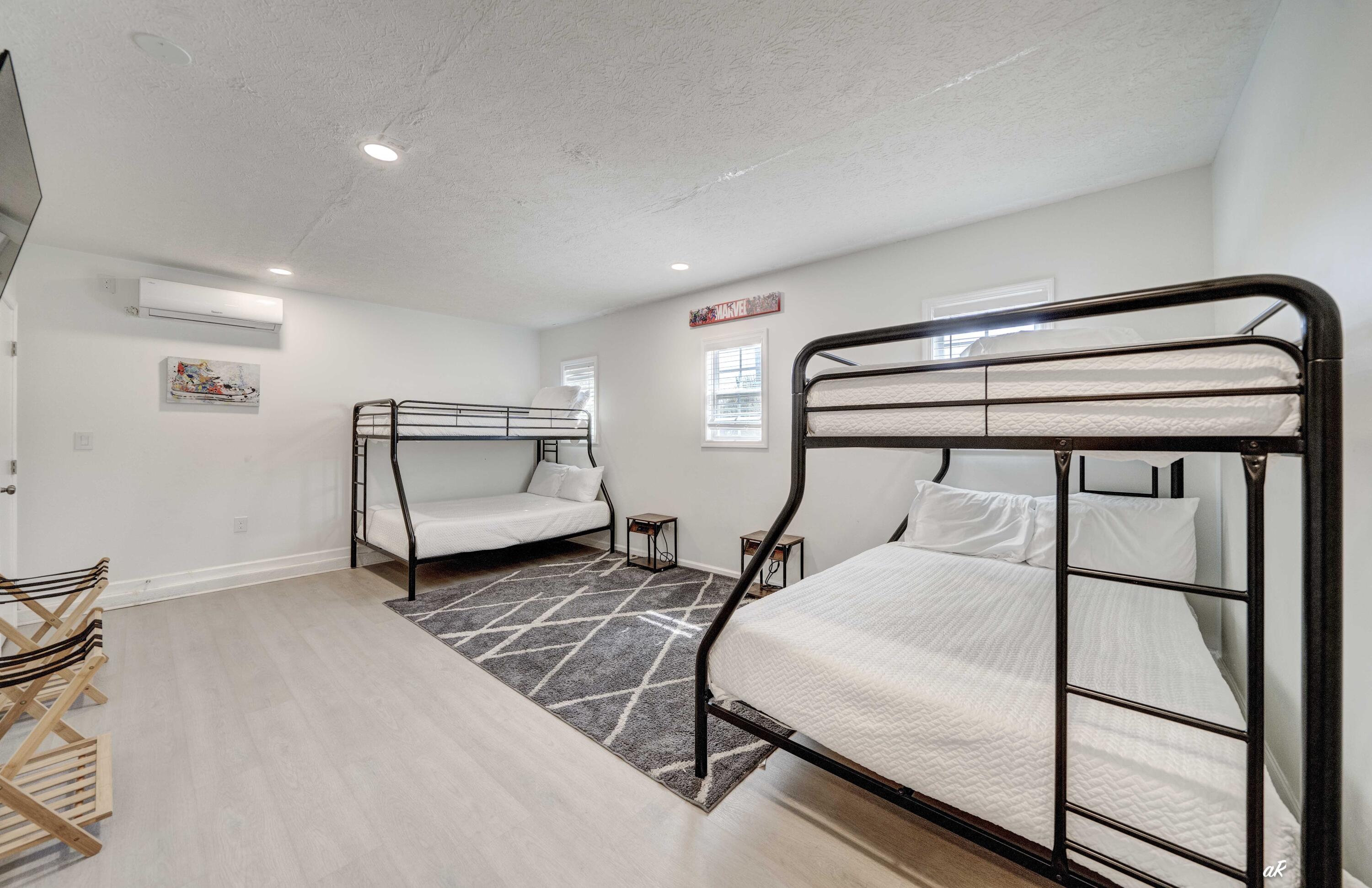 HOLIDAY BEACH UNIT 04 - Residential