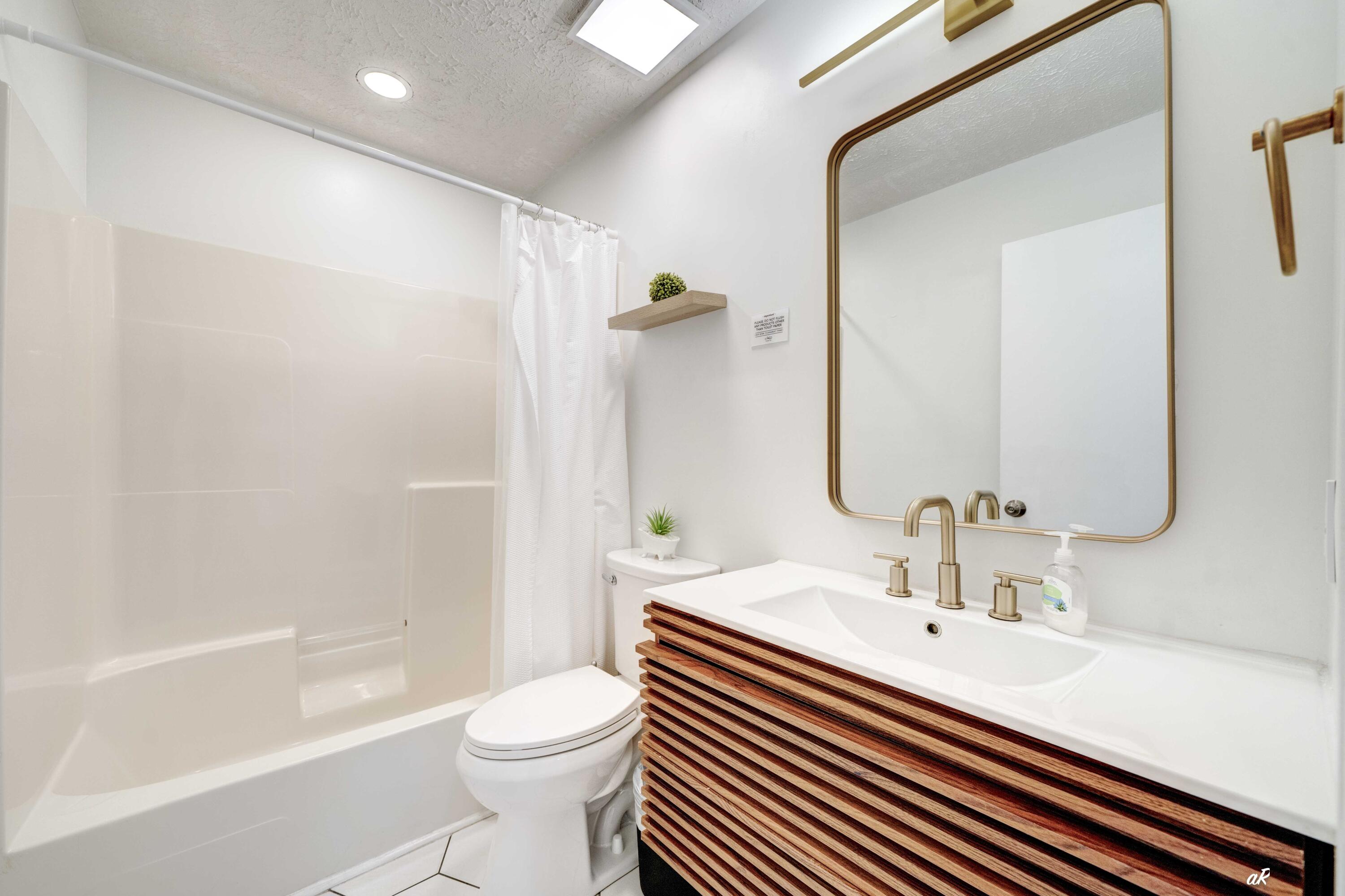 HOLIDAY BEACH UNIT 04 - Residential