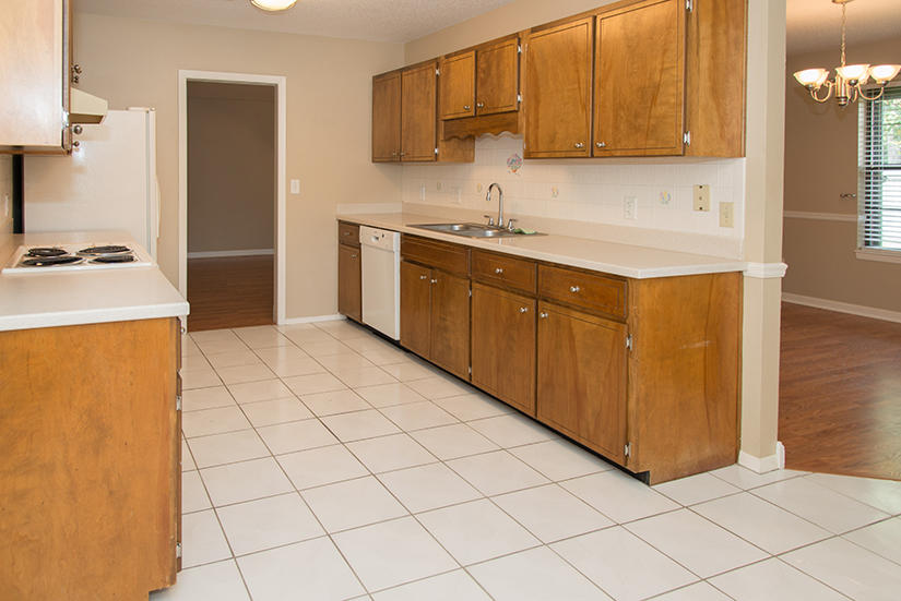 OVERBROOK 2ND ADDN - Residential Lease