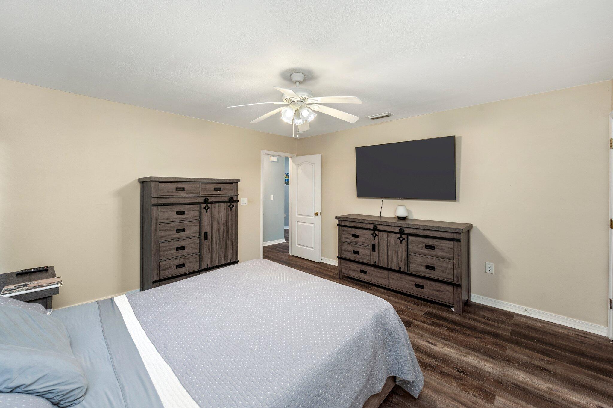 VILLA TASSO TOWN OF - Residential