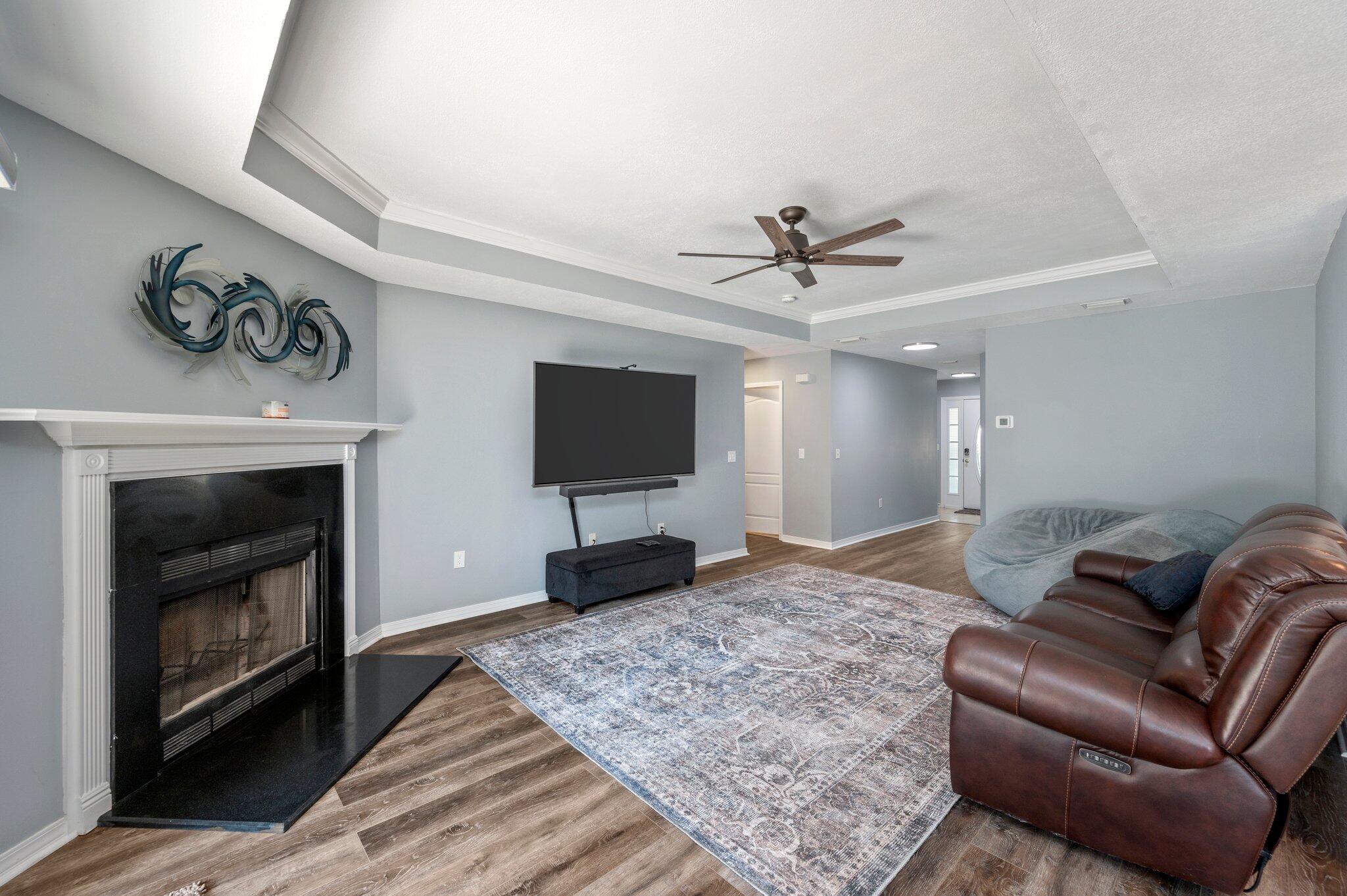 VILLA TASSO TOWN OF - Residential