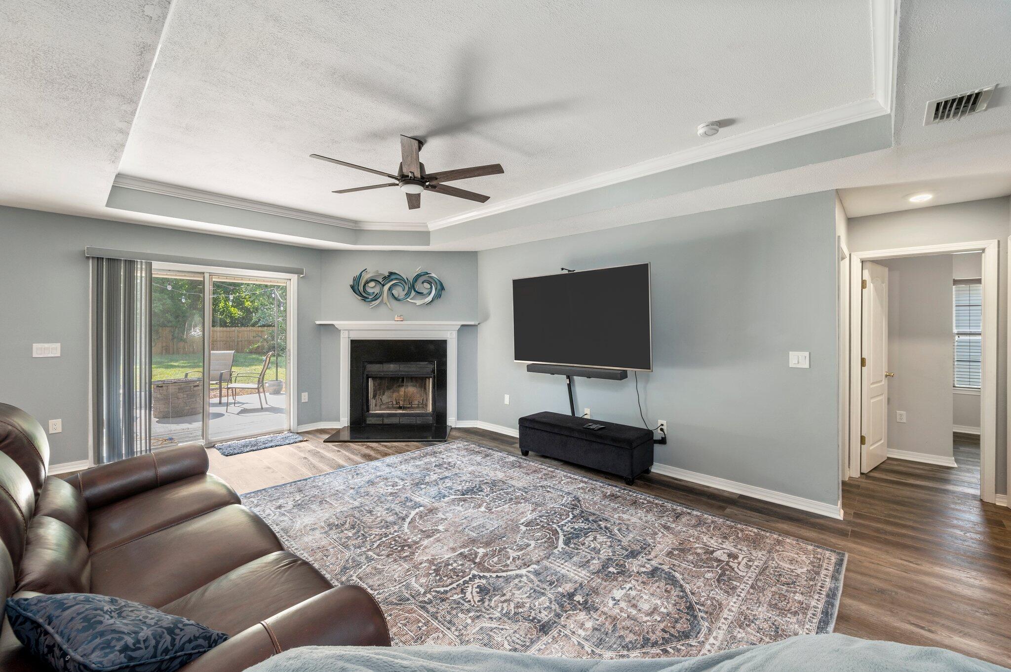 VILLA TASSO TOWN OF - Residential