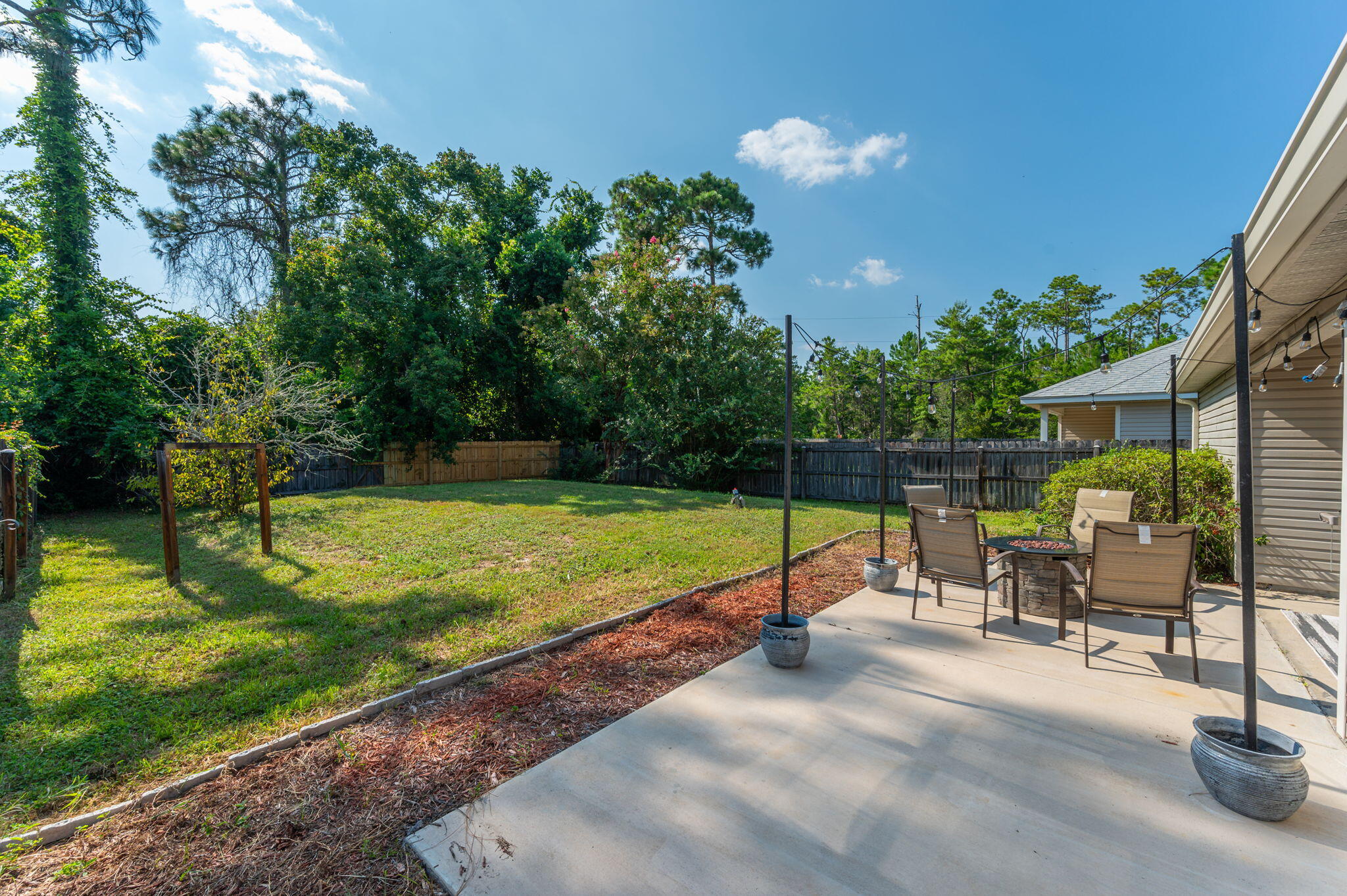 VILLA TASSO TOWN OF - Residential