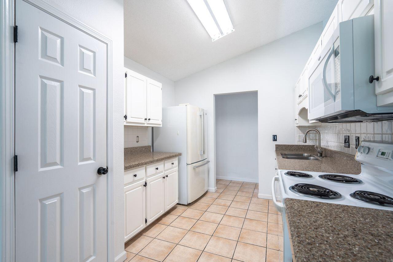 WATERFORD ESTATES S/D - Residential