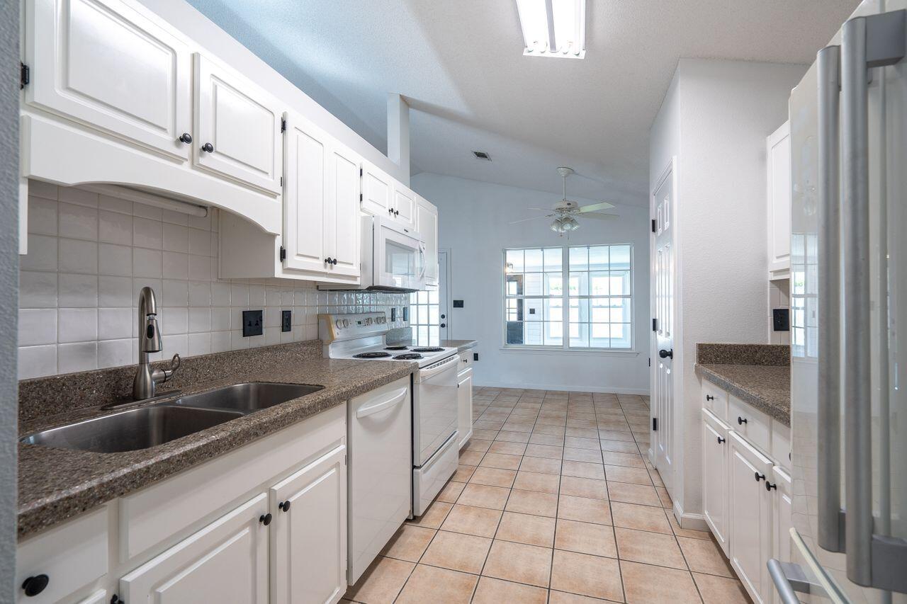 WATERFORD ESTATES S/D - Residential