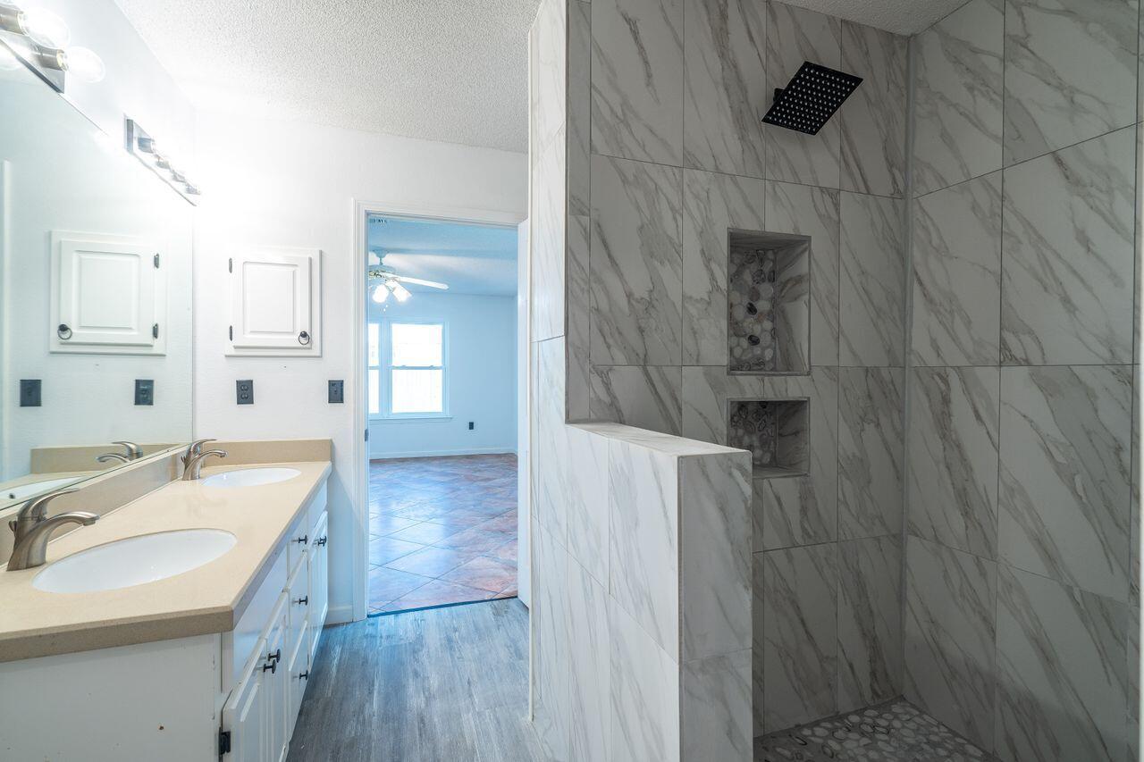 WATERFORD ESTATES S/D - Residential