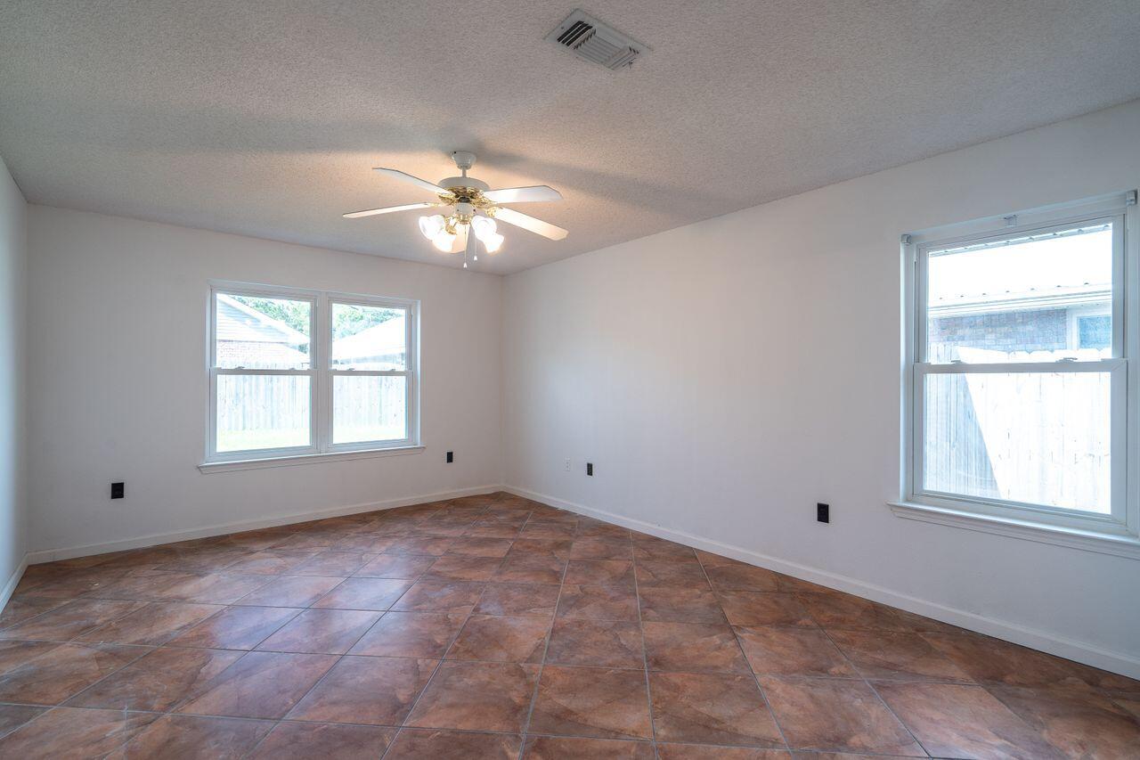 WATERFORD ESTATES S/D - Residential