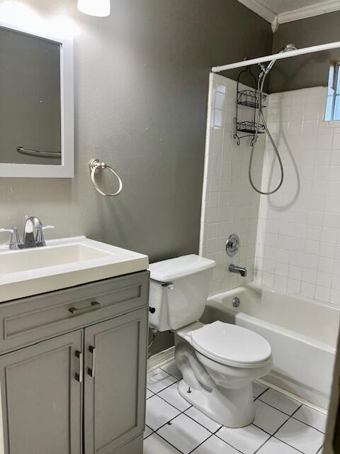 HOLLEY SHORES 1ST ADDN - Residential Lease