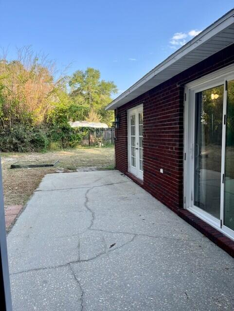 HOLLEY SHORES 1ST ADDN - Residential Lease