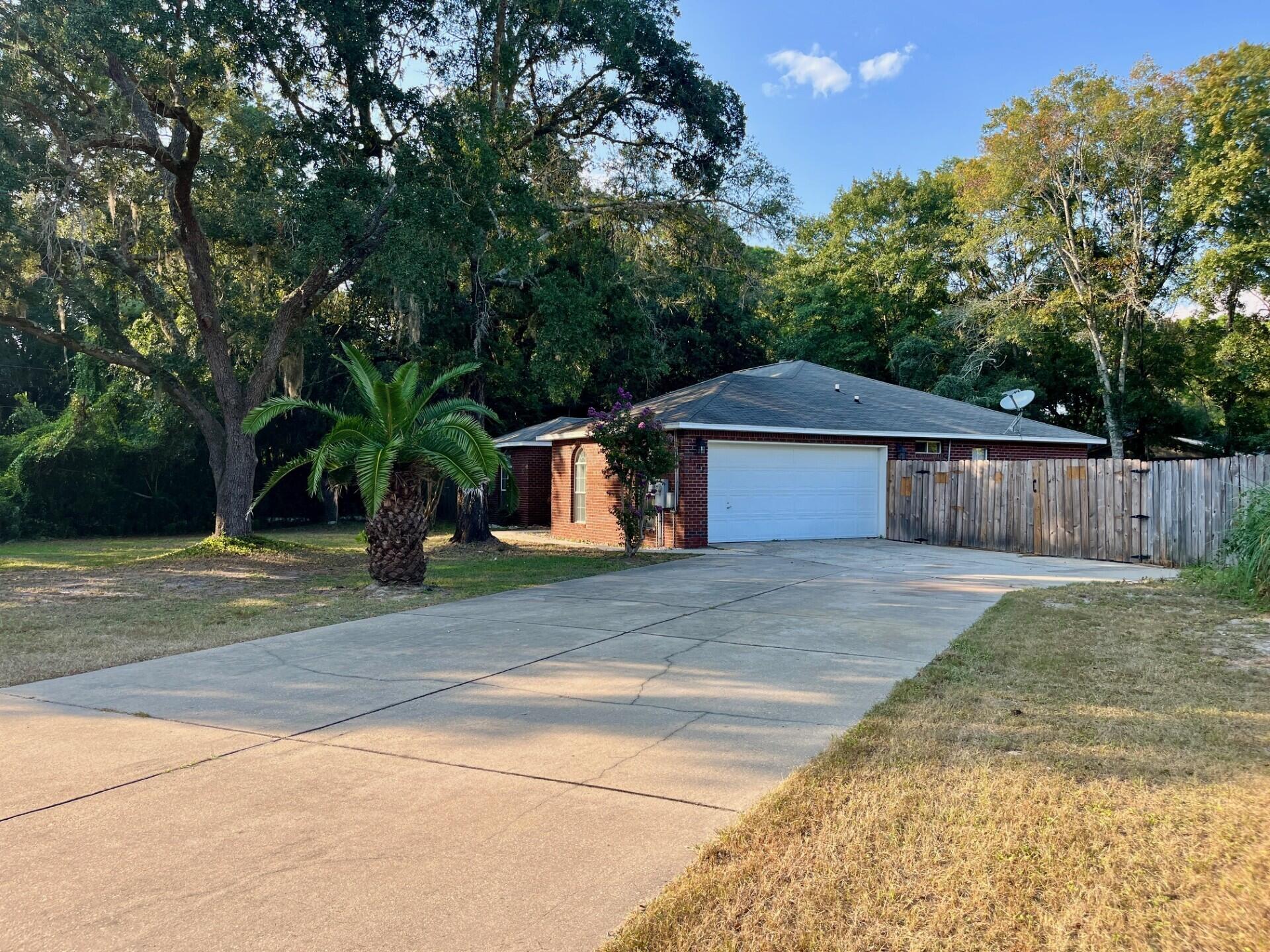 HOLLEY SHORES 1ST ADDN - Residential Lease