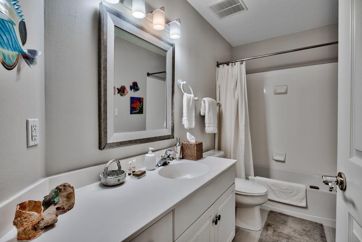 INN AT BLUE MOUNTAIN BEACH - Residential