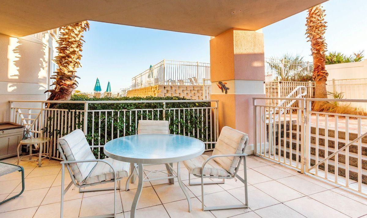 INN AT BLUE MOUNTAIN BEACH - Residential