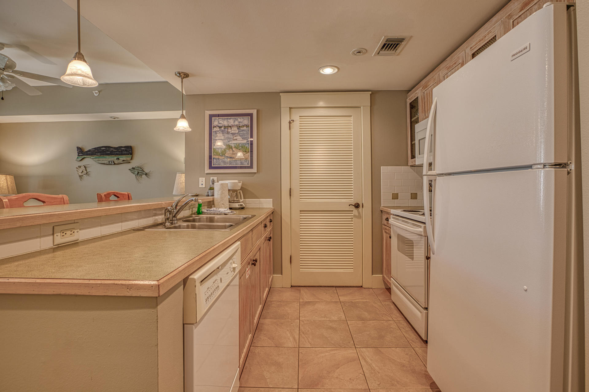 PILOT HOUSE - Residential