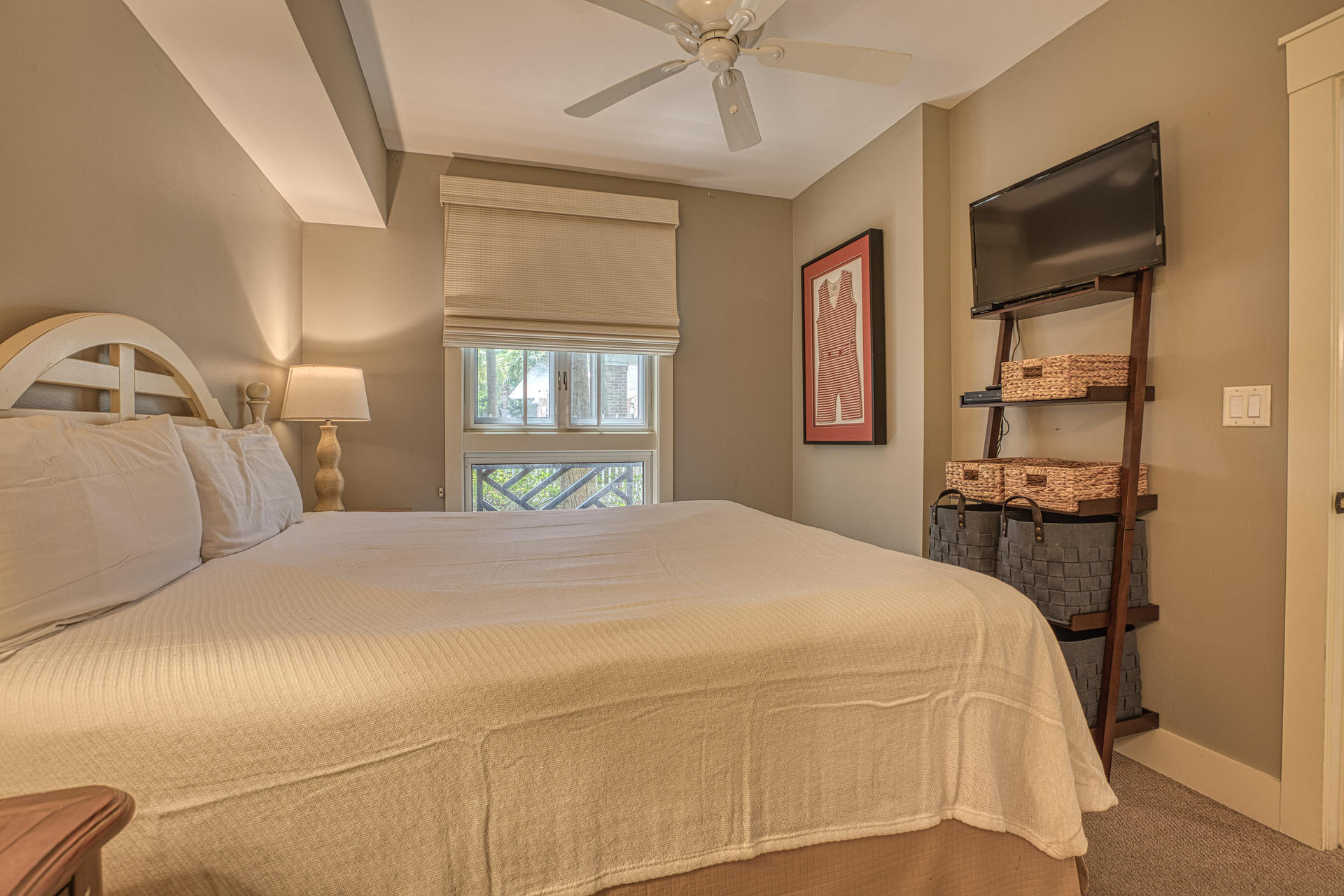 PILOT HOUSE - Residential