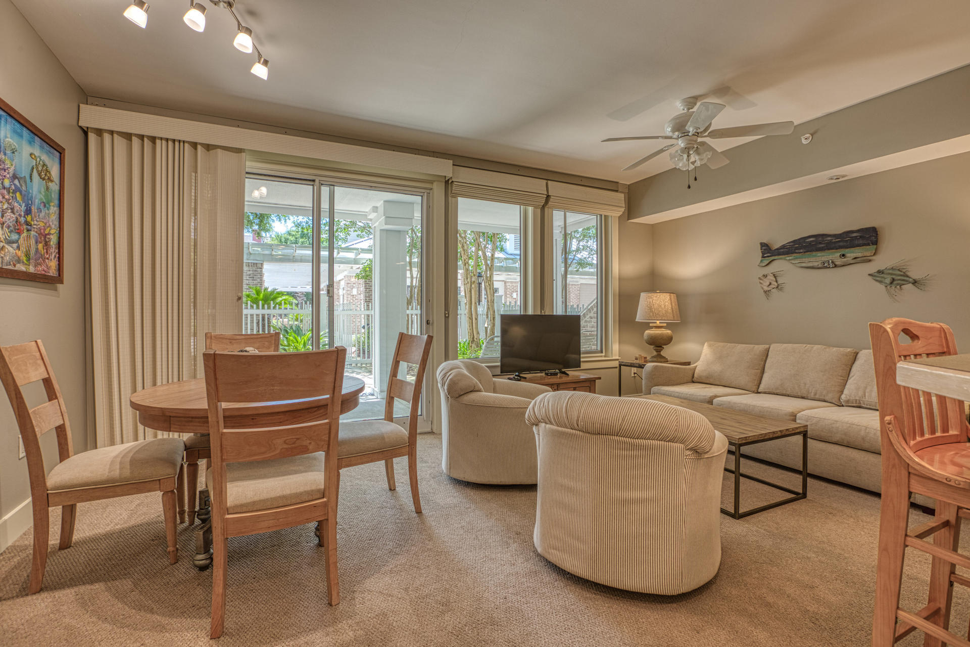 PILOT HOUSE - Residential