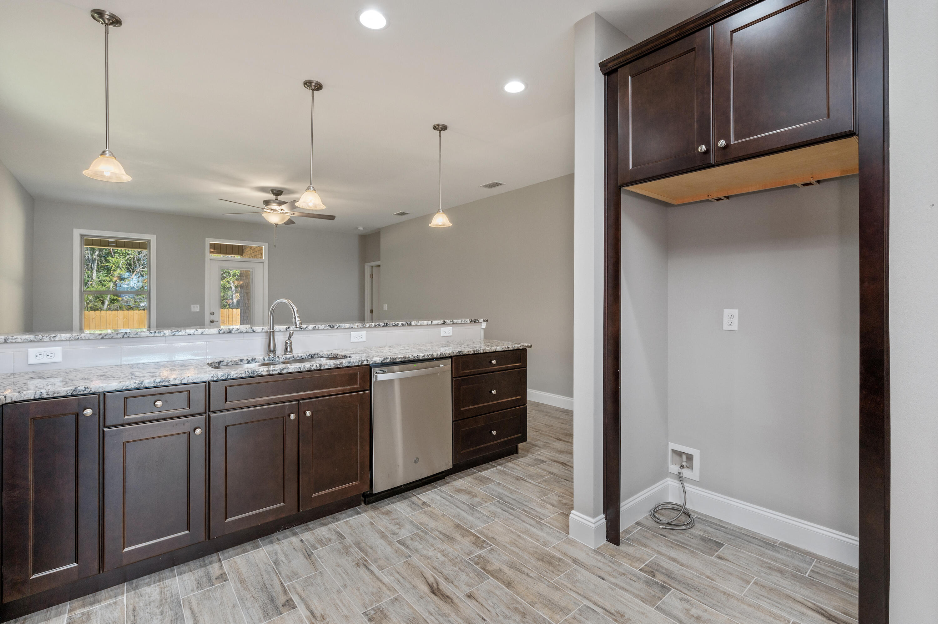 Mckenzie Meadows - Residential