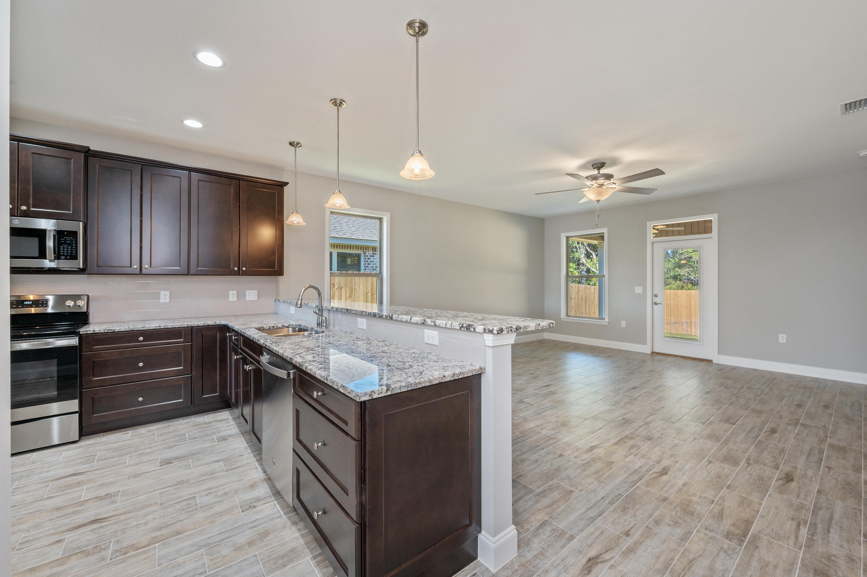 Mckenzie Meadows - Residential