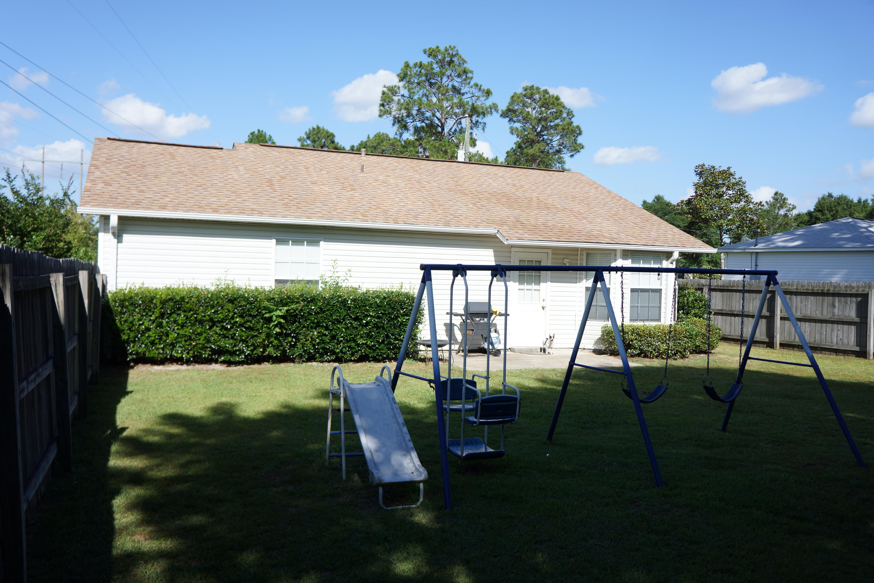 SOUTH POINTE EST - Residential