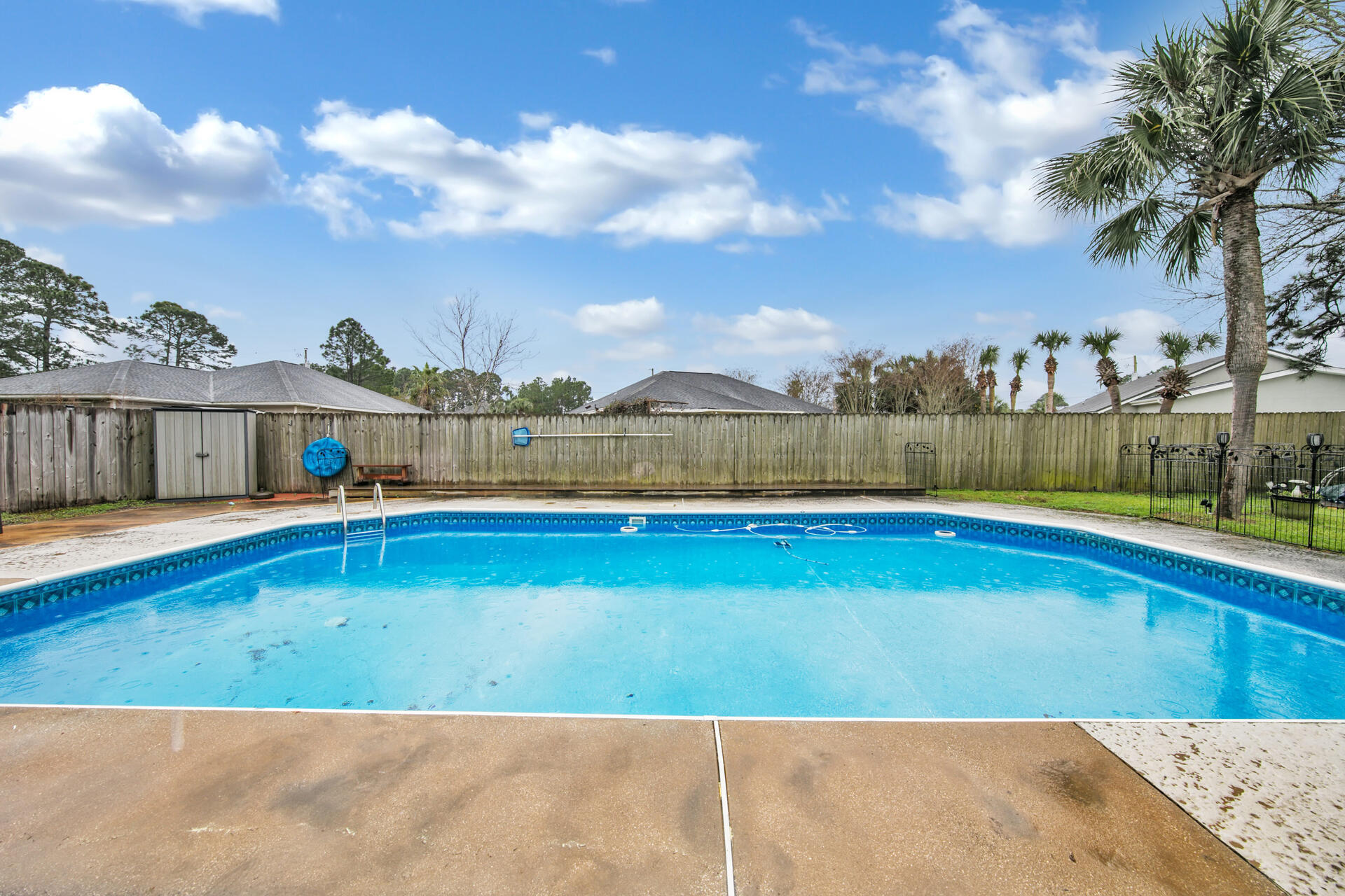 HOLIDAY SHORES ESTATES 3RD ADDN - Residential