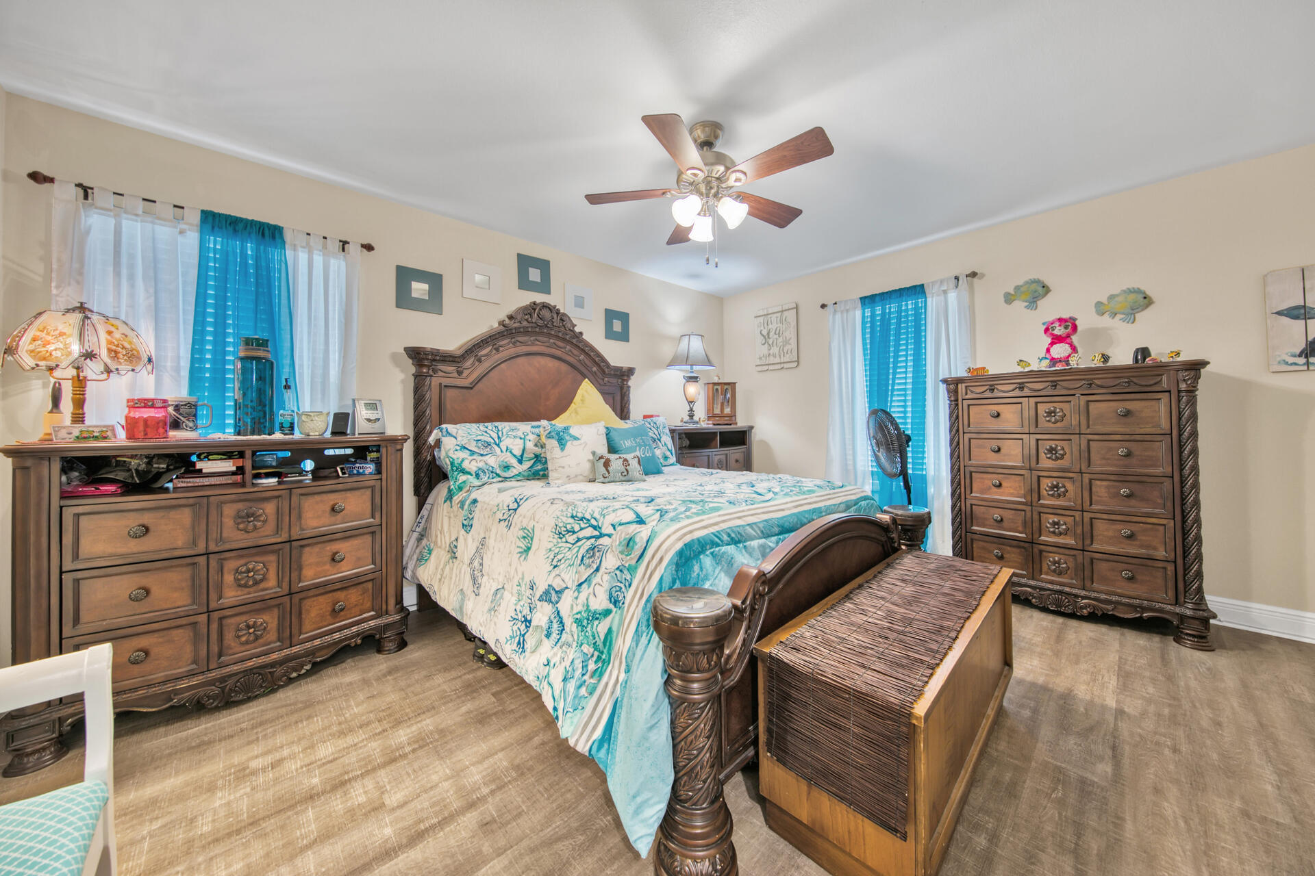 HOLIDAY SHORES ESTATES 3RD ADDN - Residential