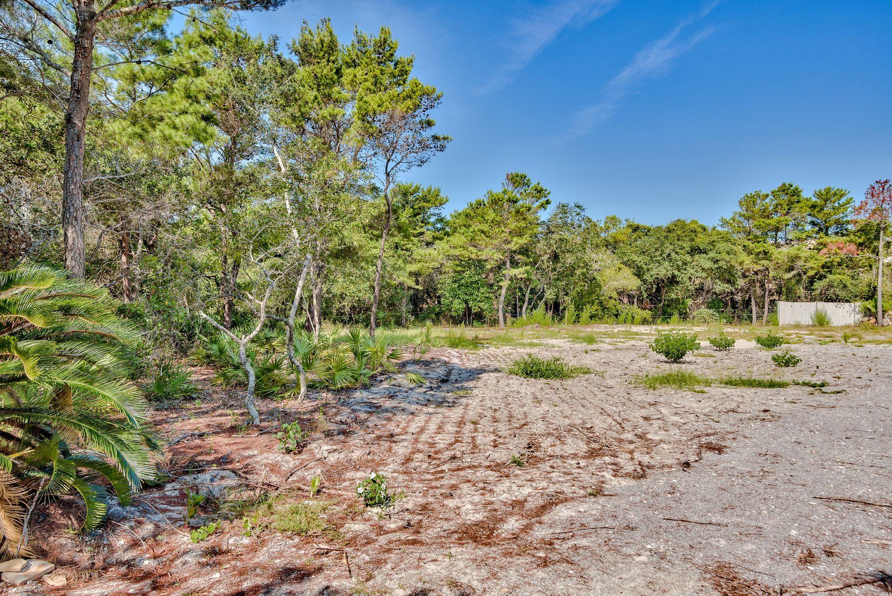 BANNERMAN BEACH ESTATES - Land