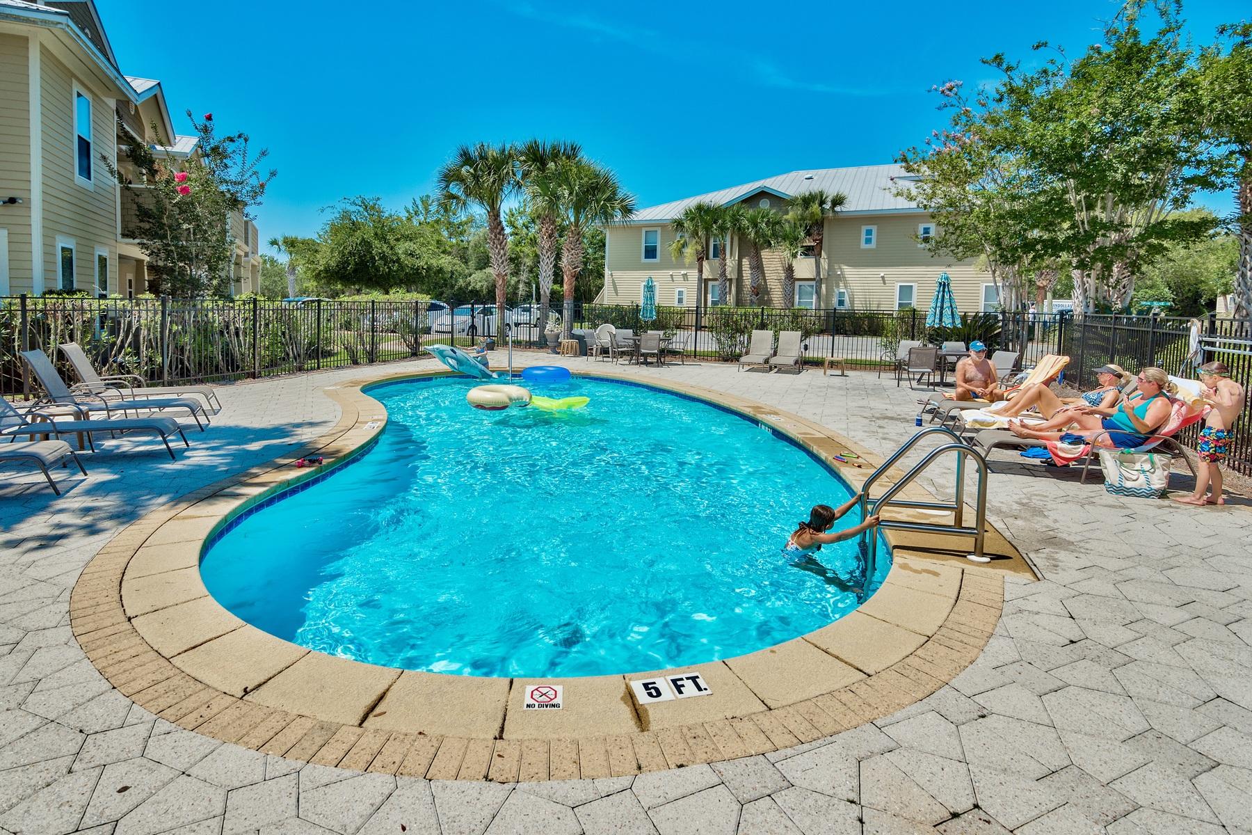 TopSail Village - Residential