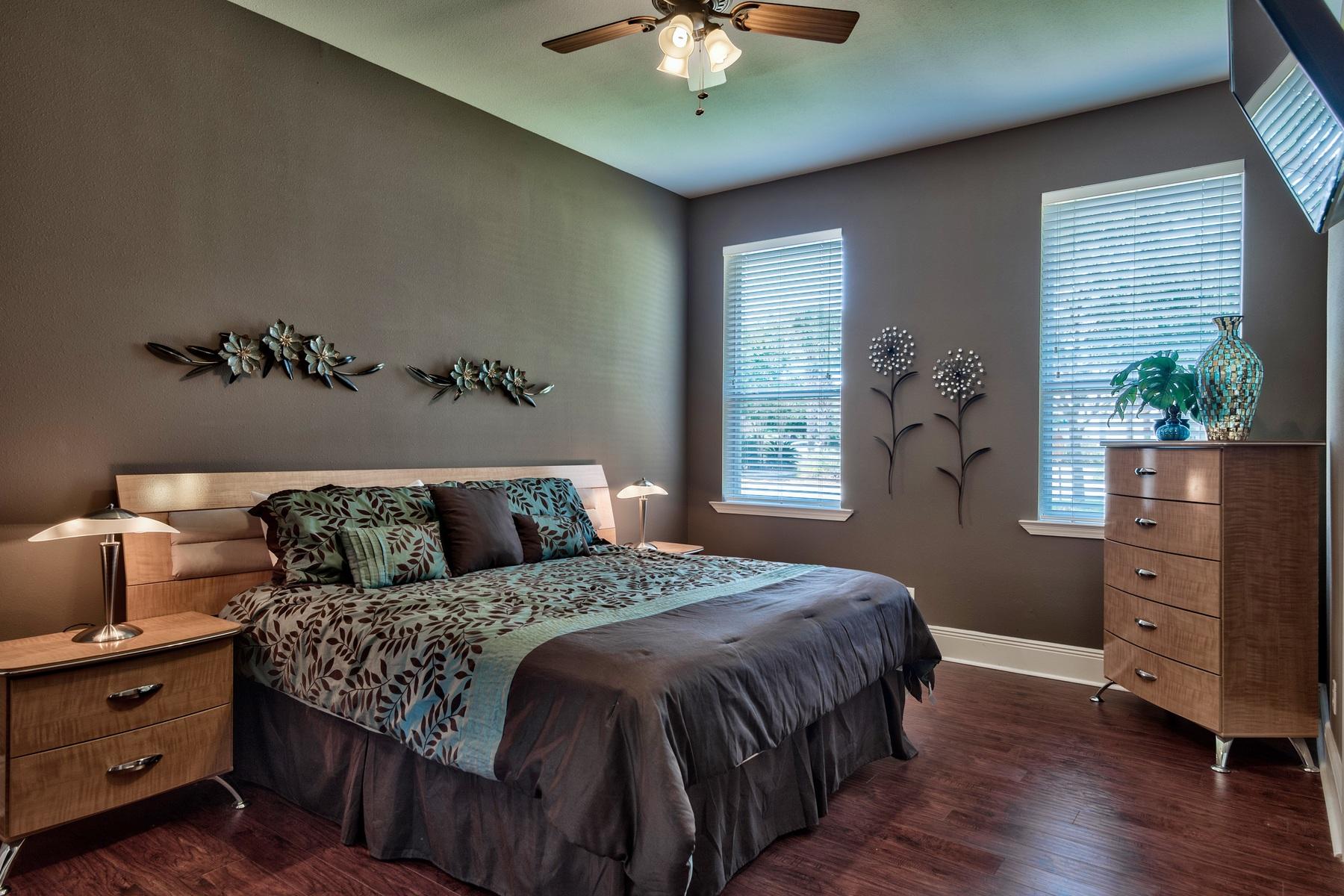 TopSail Village - Residential