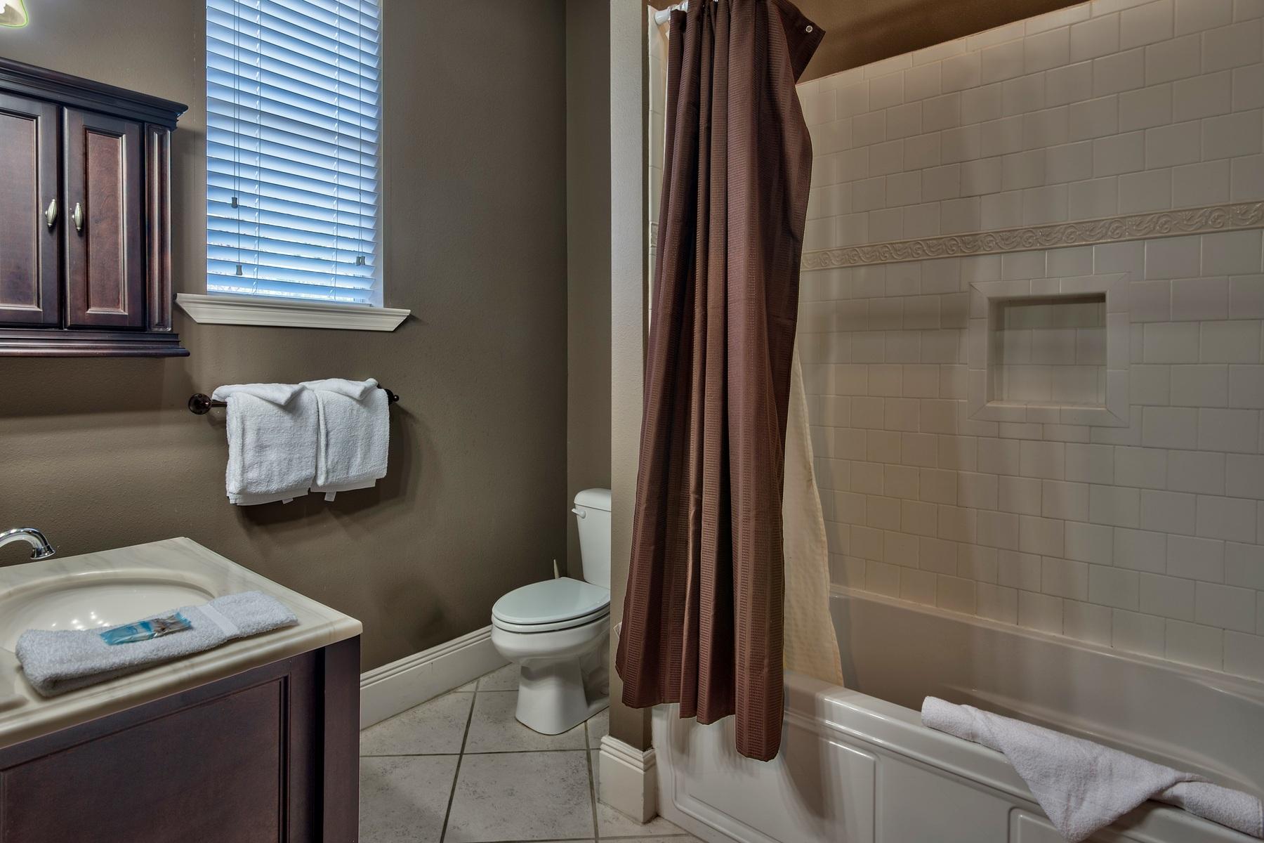 TopSail Village - Residential