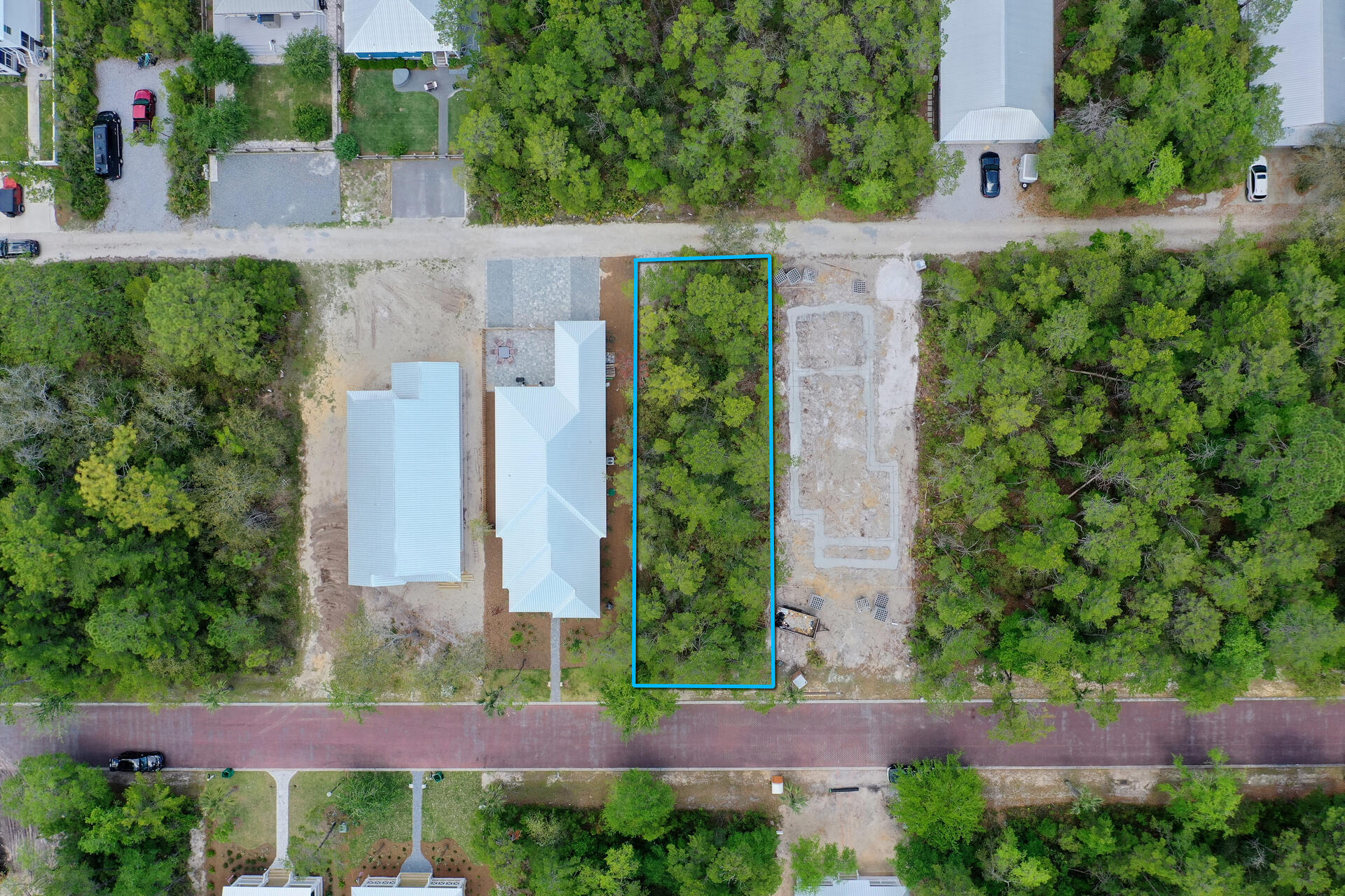 GRAYTON BAYOU - Land