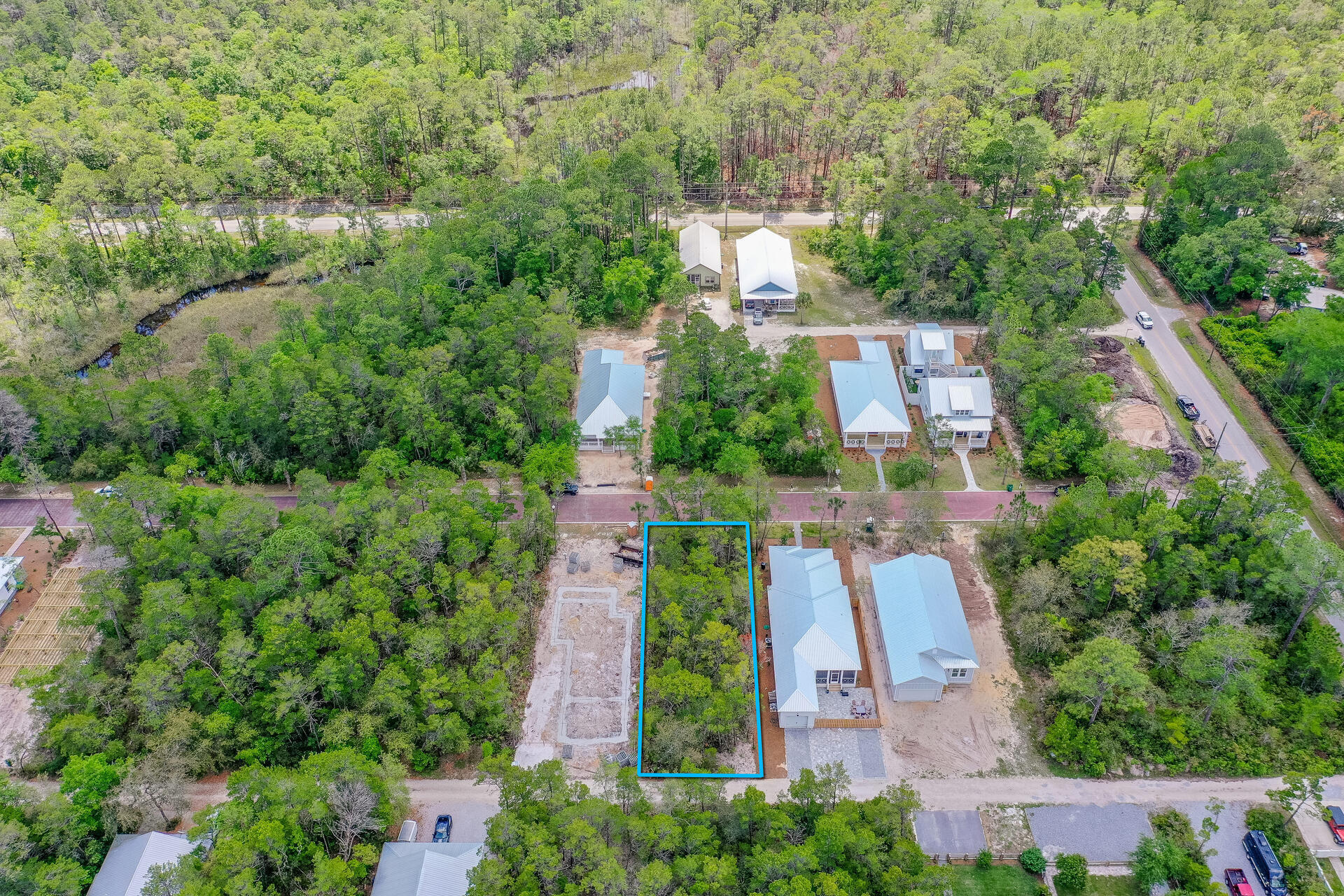 GRAYTON BAYOU - Land