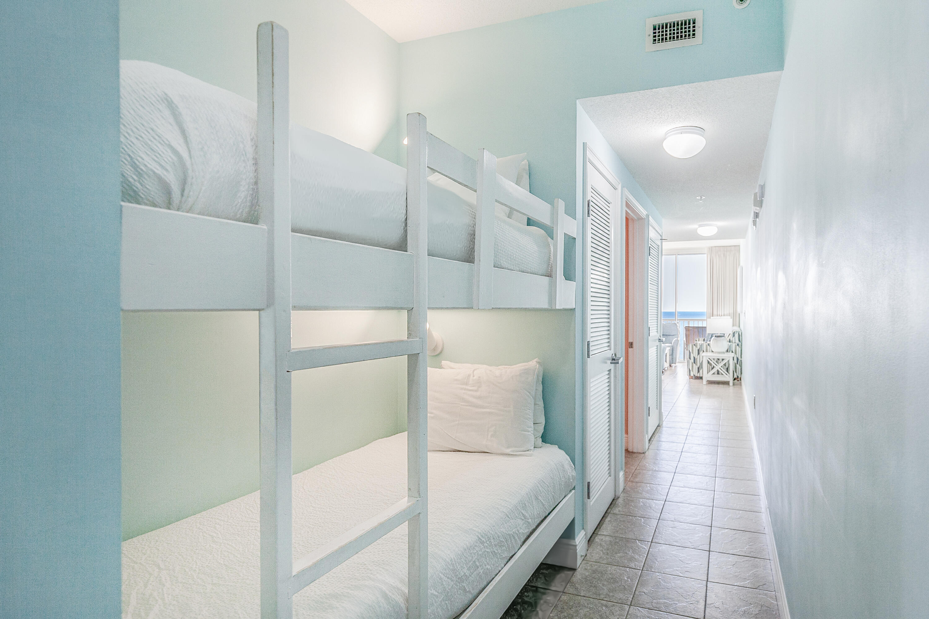 WATERS EDGE - Residential