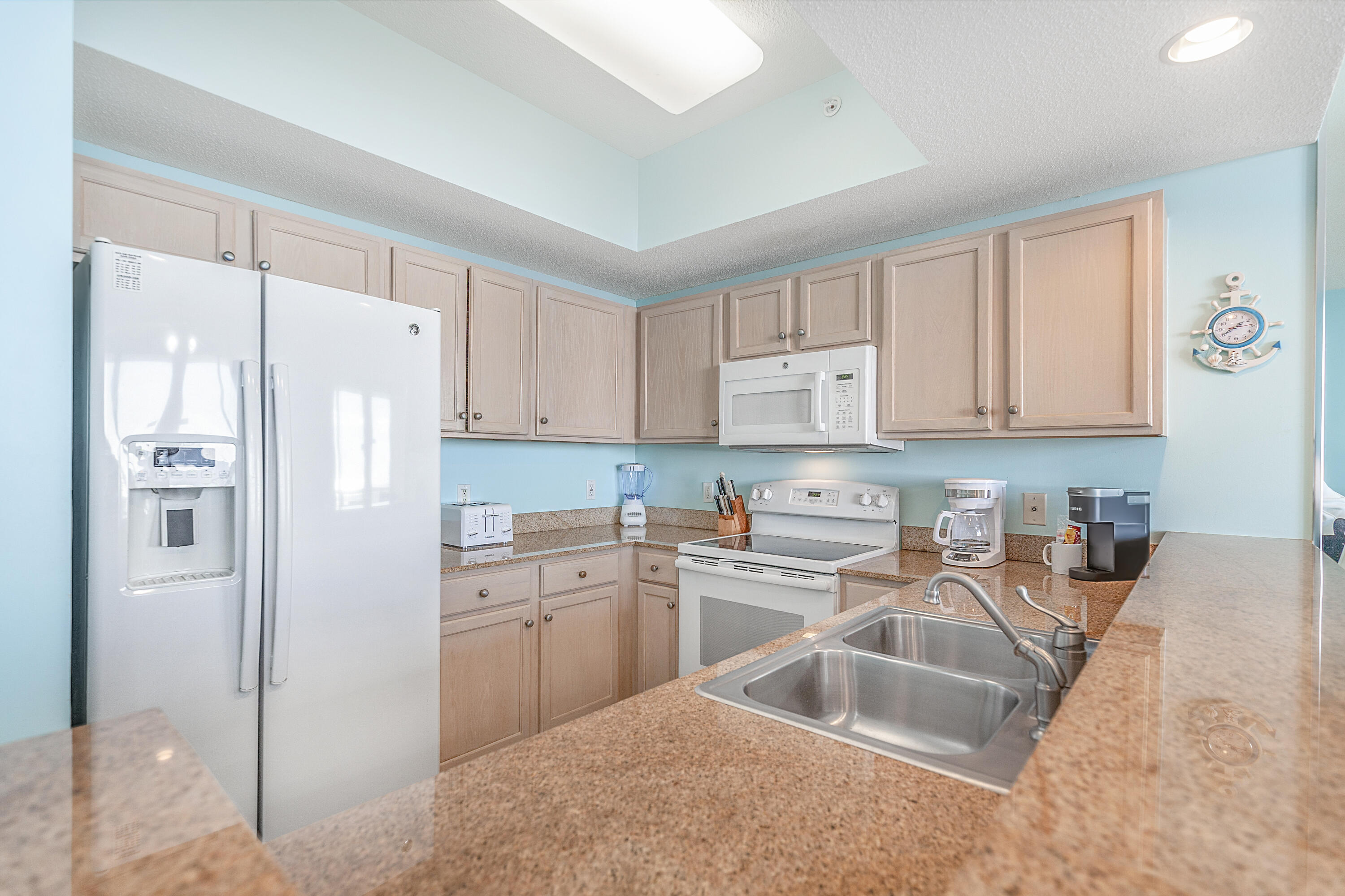 WATERS EDGE - Residential