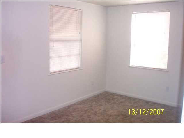 UNRECORDED SUBDIVISION - Residential Lease