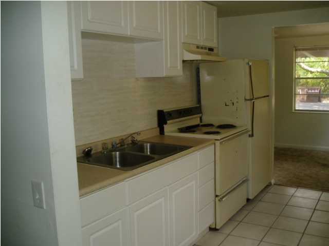 UNRECORDED SUBDIVISION - Residential Lease